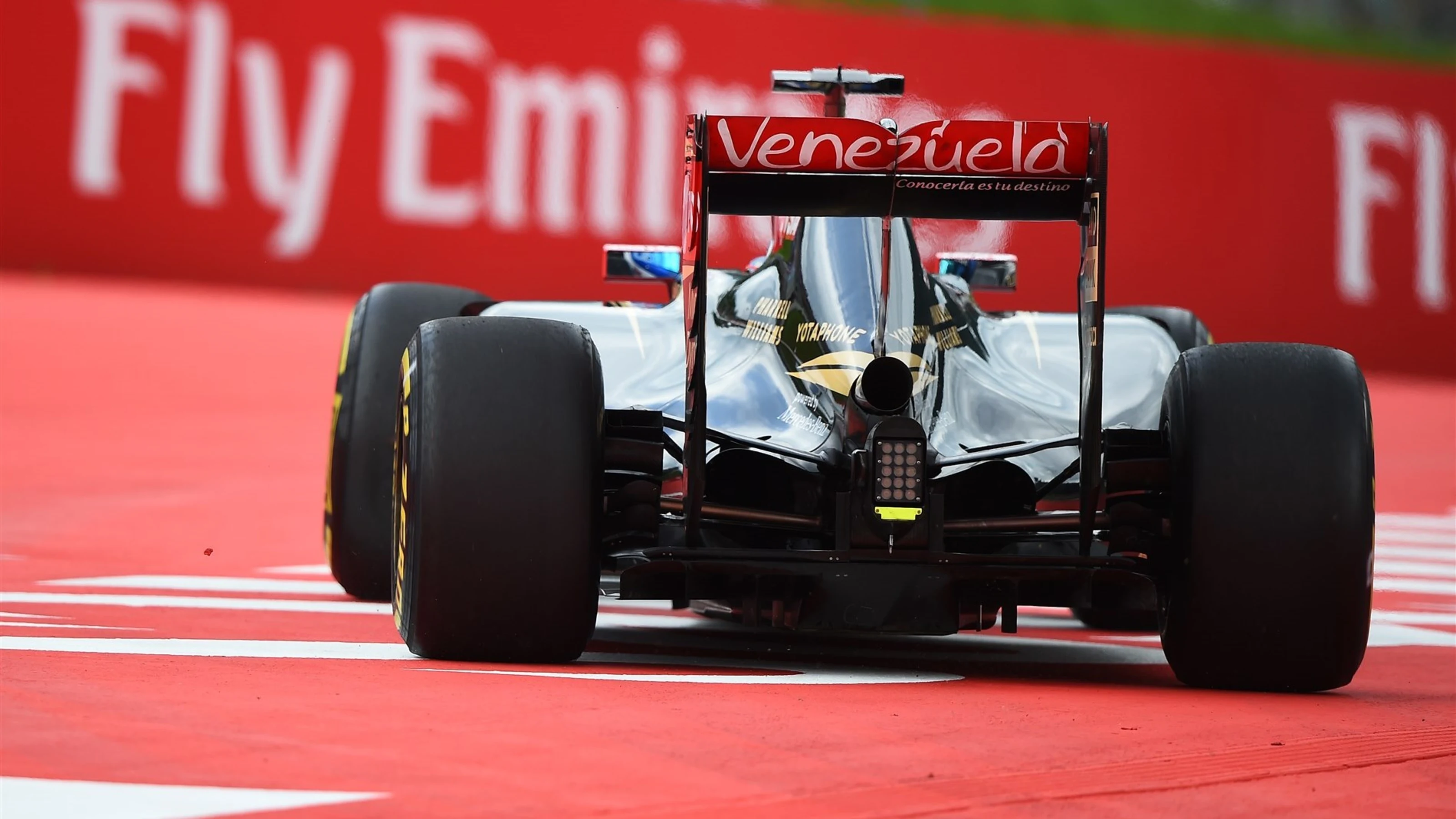 Romain Grosjean (FRA) Lotus E23 Hybrid at Formula One World Championship, Rd8, Austrian Grand Prix,
