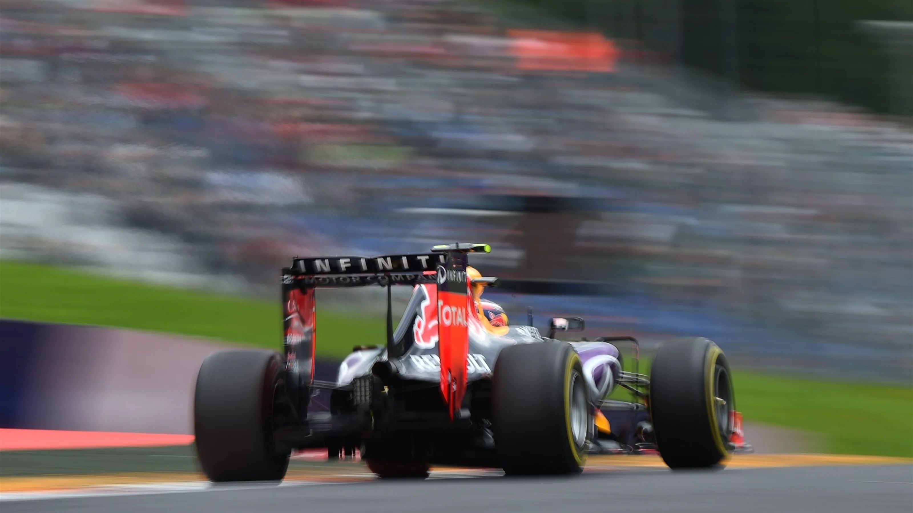 Daniel Ricciardo (AUS) Red Bull Racing RB11 at Formula One World Championship, Rd8, Austrian Grand