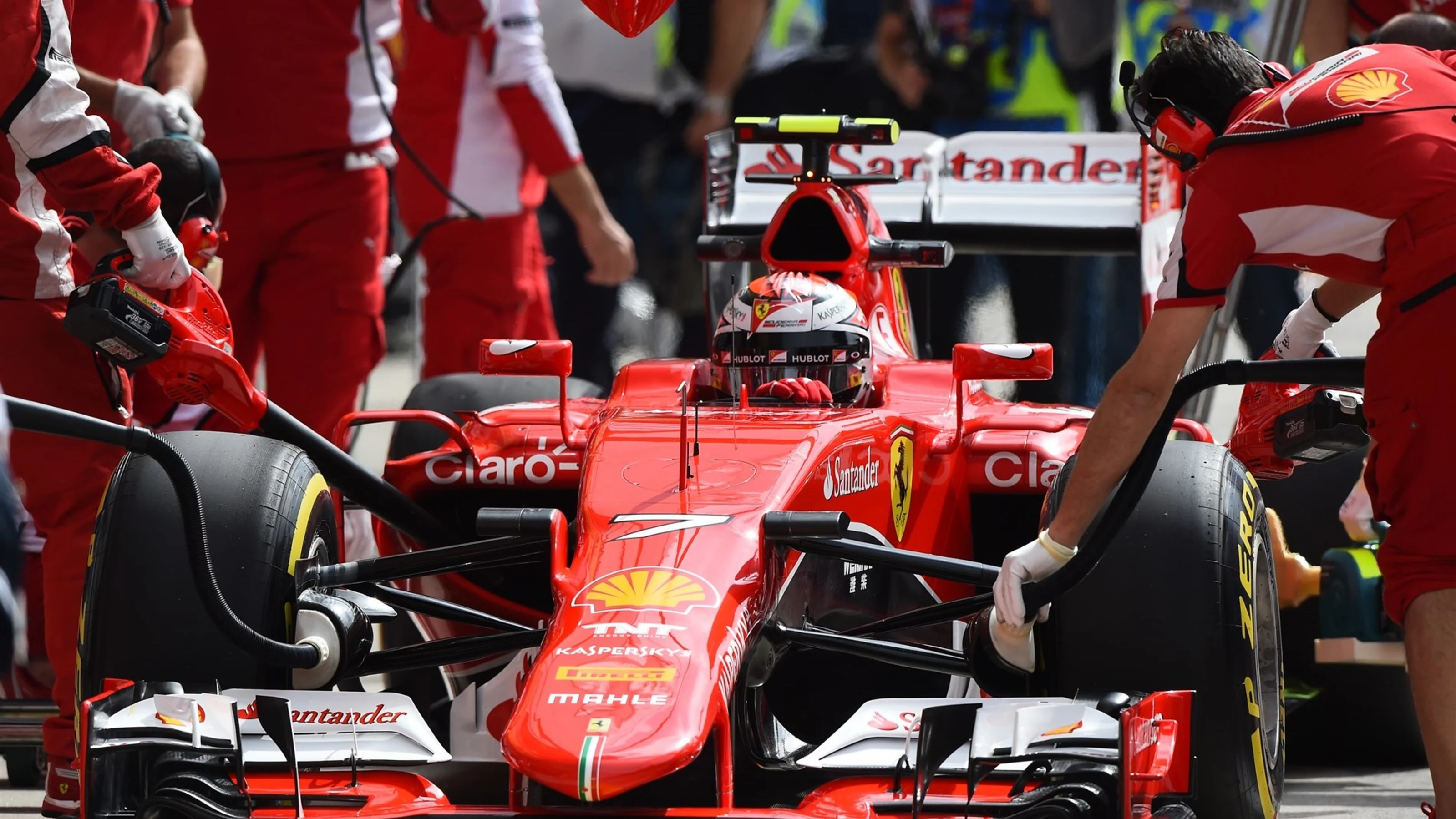 Kimi Raikkonen (FIN) Ferrari SF15-T at Formula One World Championship, Rd8, Austrian Grand Prix,