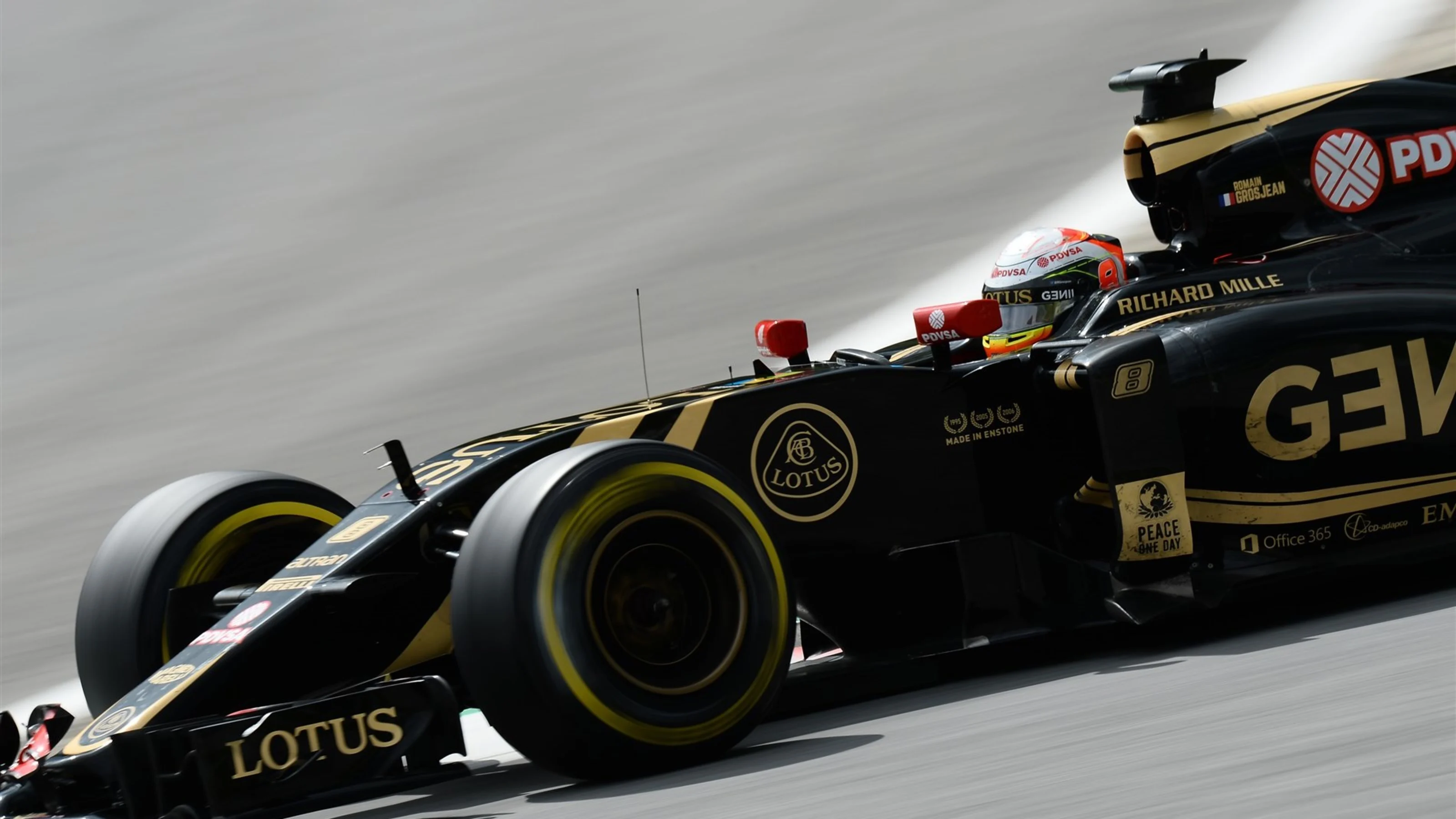 Romain Grosjean (FRA) Lotus E23 Hybrid at Formula One World Championship, Rd8, Austrian Grand Prix,