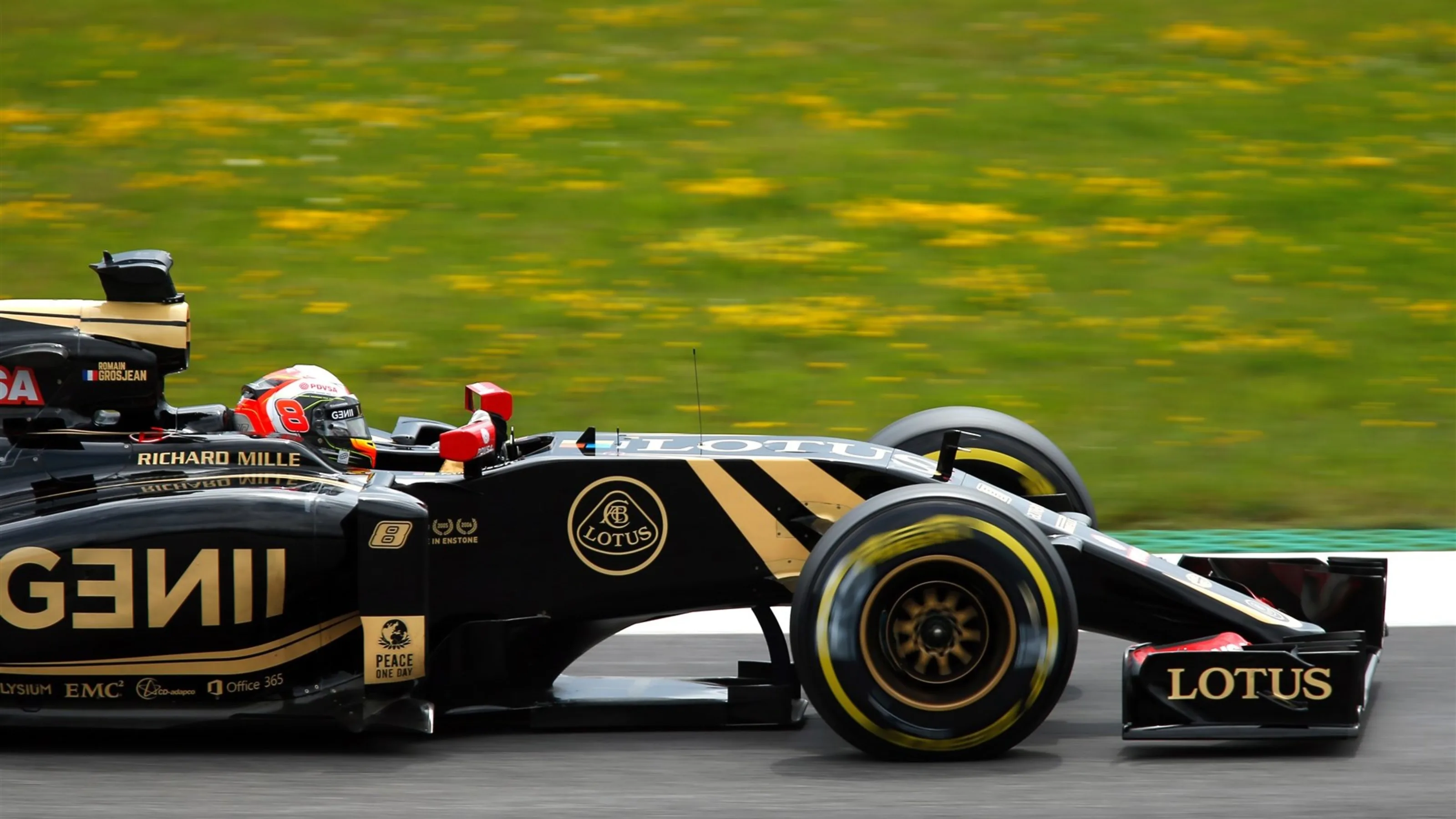 Romain Grosjean (FRA) Lotus E23 Hybrid at Formula One World Championship, Rd8, Austrian Grand Prix,