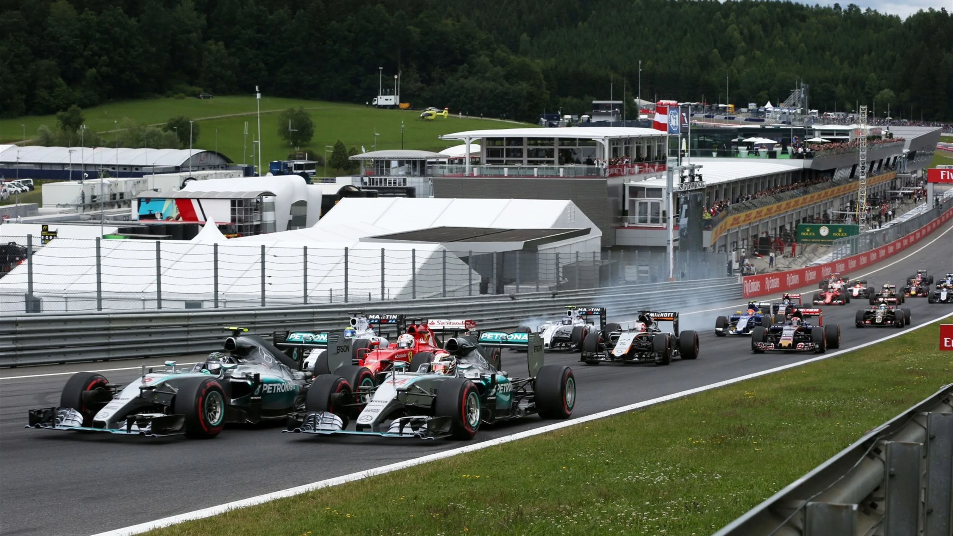 Nico Rosberg (GER) Mercedes AMG F1 W06 leads Lewis Hamilton (GBR) Mercedes AMG F1 W06 at the start