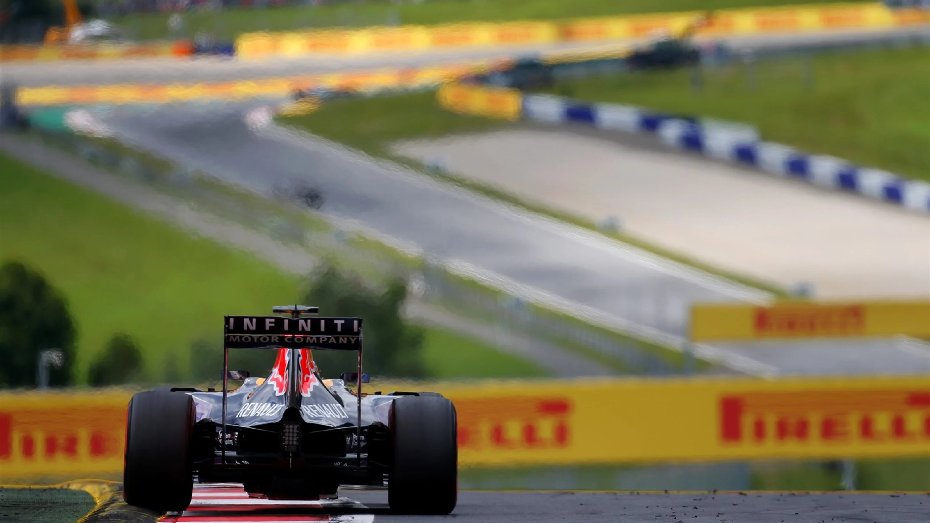 Daniel Ricciardo (AUS) Red Bull Racing RB11 at Formula One World Championship, Rd8, Austrian Grand