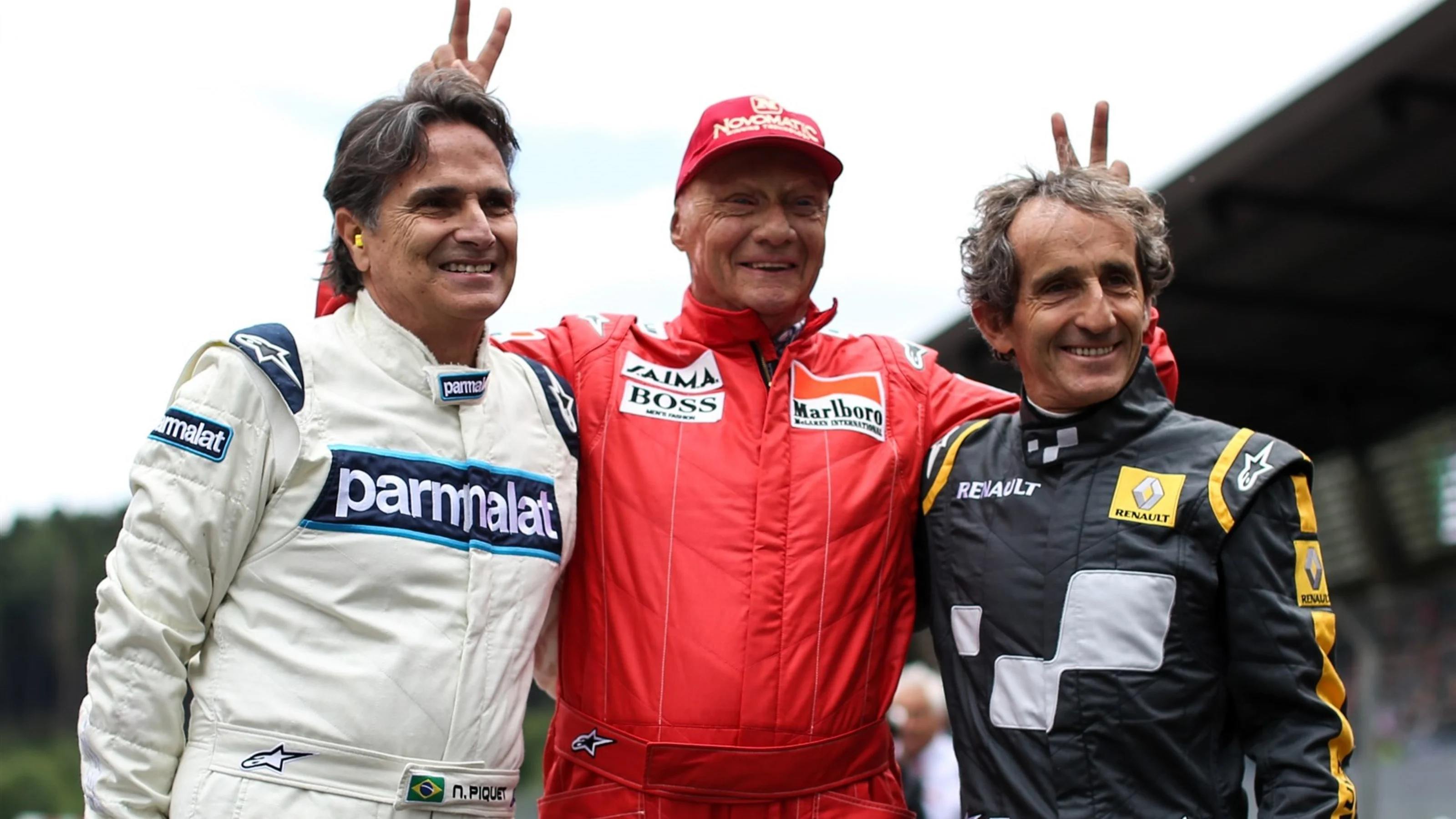 (L to R): Nelson Piquer, Niki Lauda (AUT) Mercedes AMG F1 Non-Executive Chairman and Alain Prost