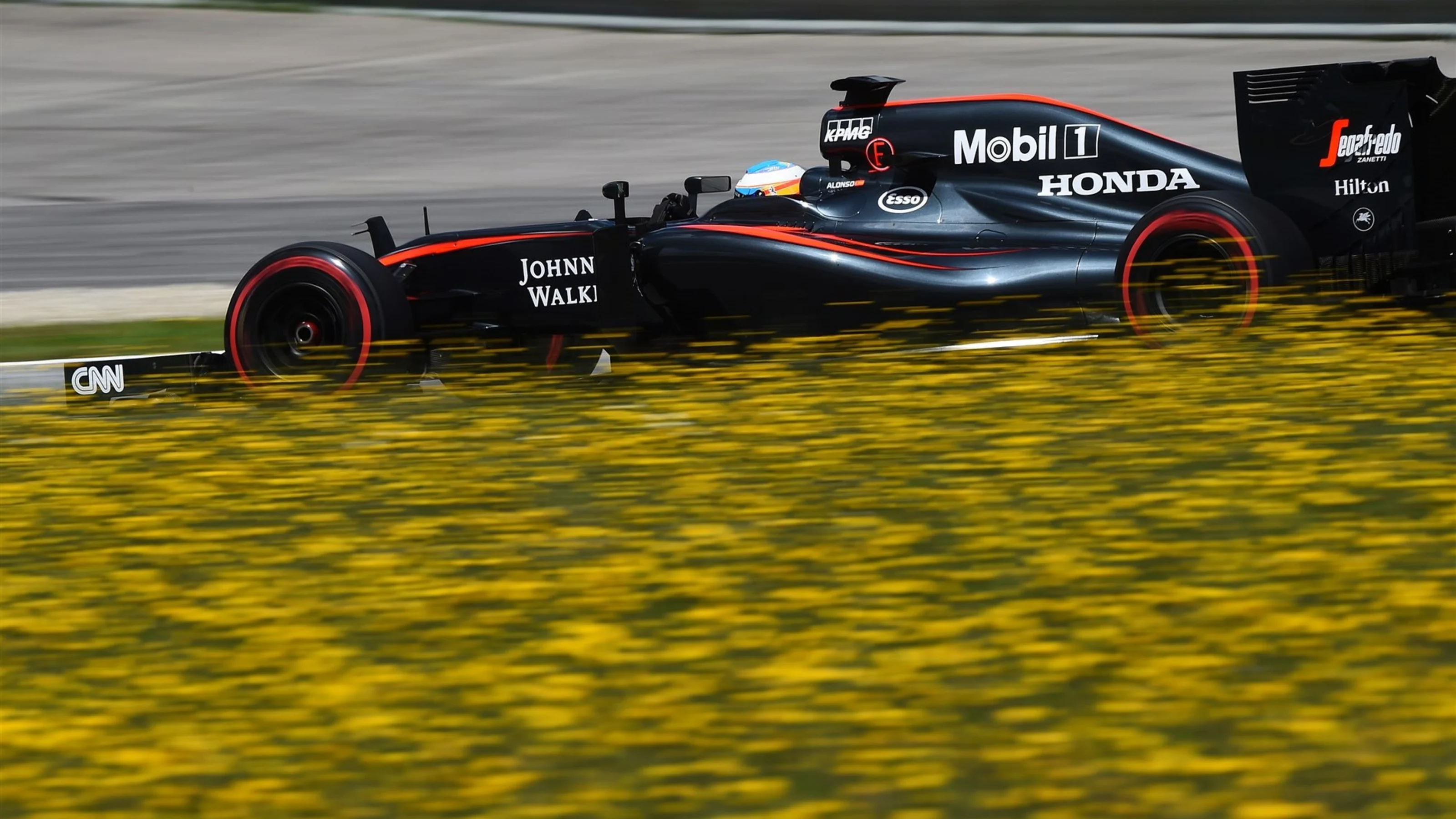 Fernando Alonso (ESP) McLaren MP4-30 at Formula One Testing, Day Two, Spielberg, Austria, Wednesday