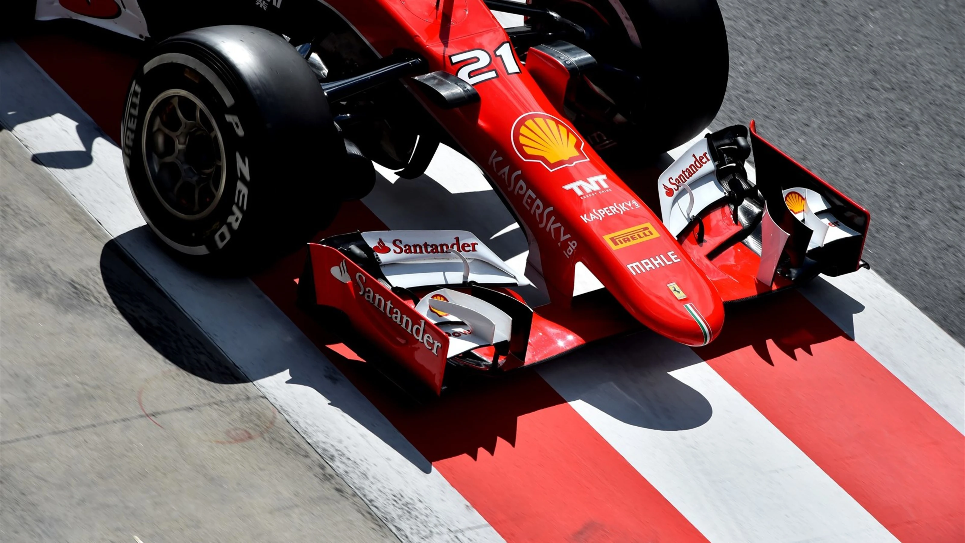 Nose and front wing detail of Esteban Gutierrez (MEX) Ferrari Test and Reserve Driver at Formula
