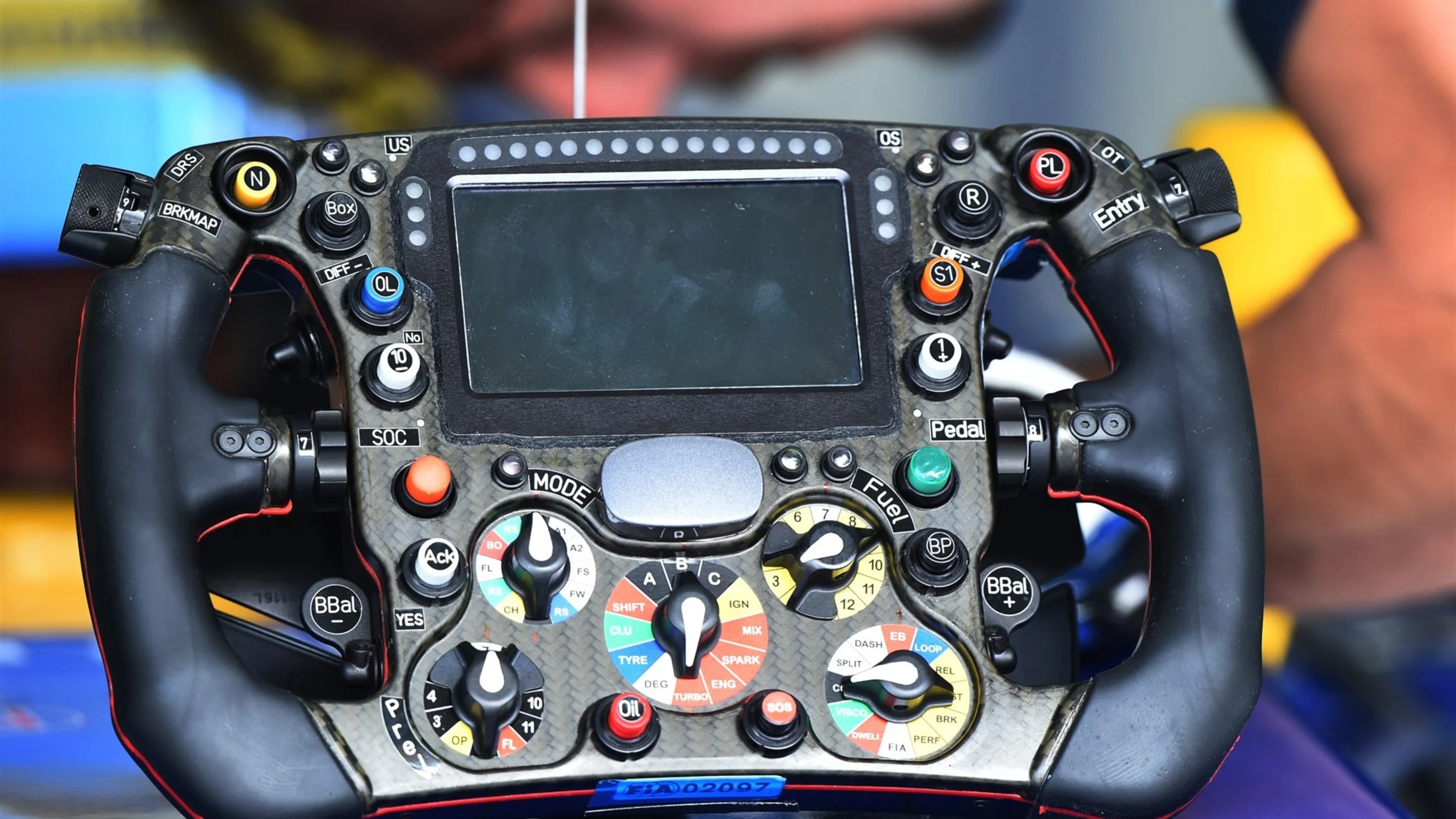 Sauber C34 steering wheel at Formula One World Championship, Rd4, Bahrain Grand Prix Practice,