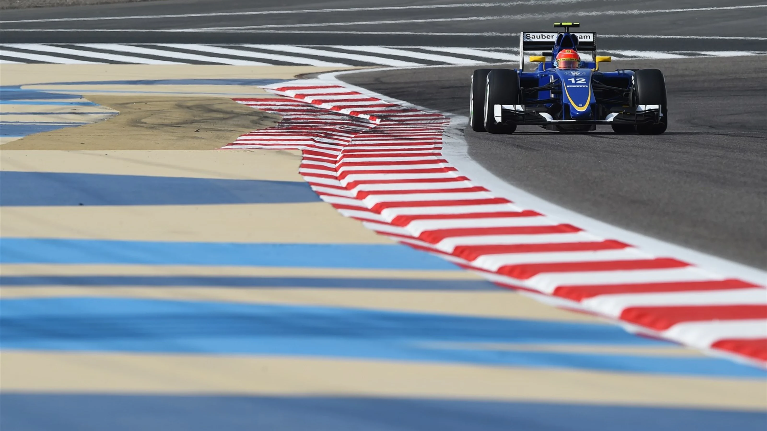 Felipe Nasr (BRA) Sauber C34 at Formula One World Championship, Rd4, Bahrain Grand Prix Qualifying,