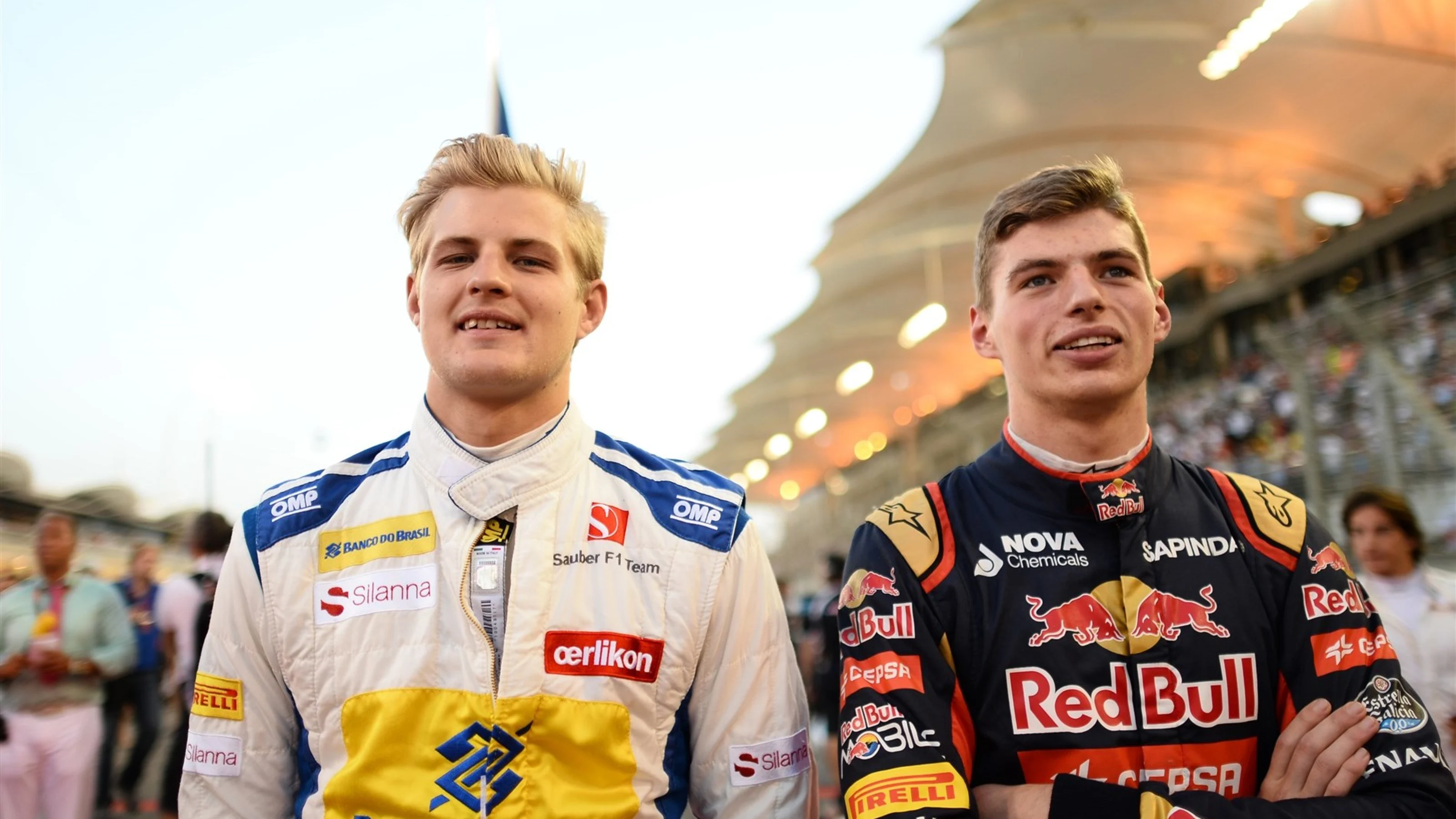 Marcus Ericsson (SWE) Sauber and Max Verstappen (NDL) Scuderia Toro Rosso on the grid at Formula