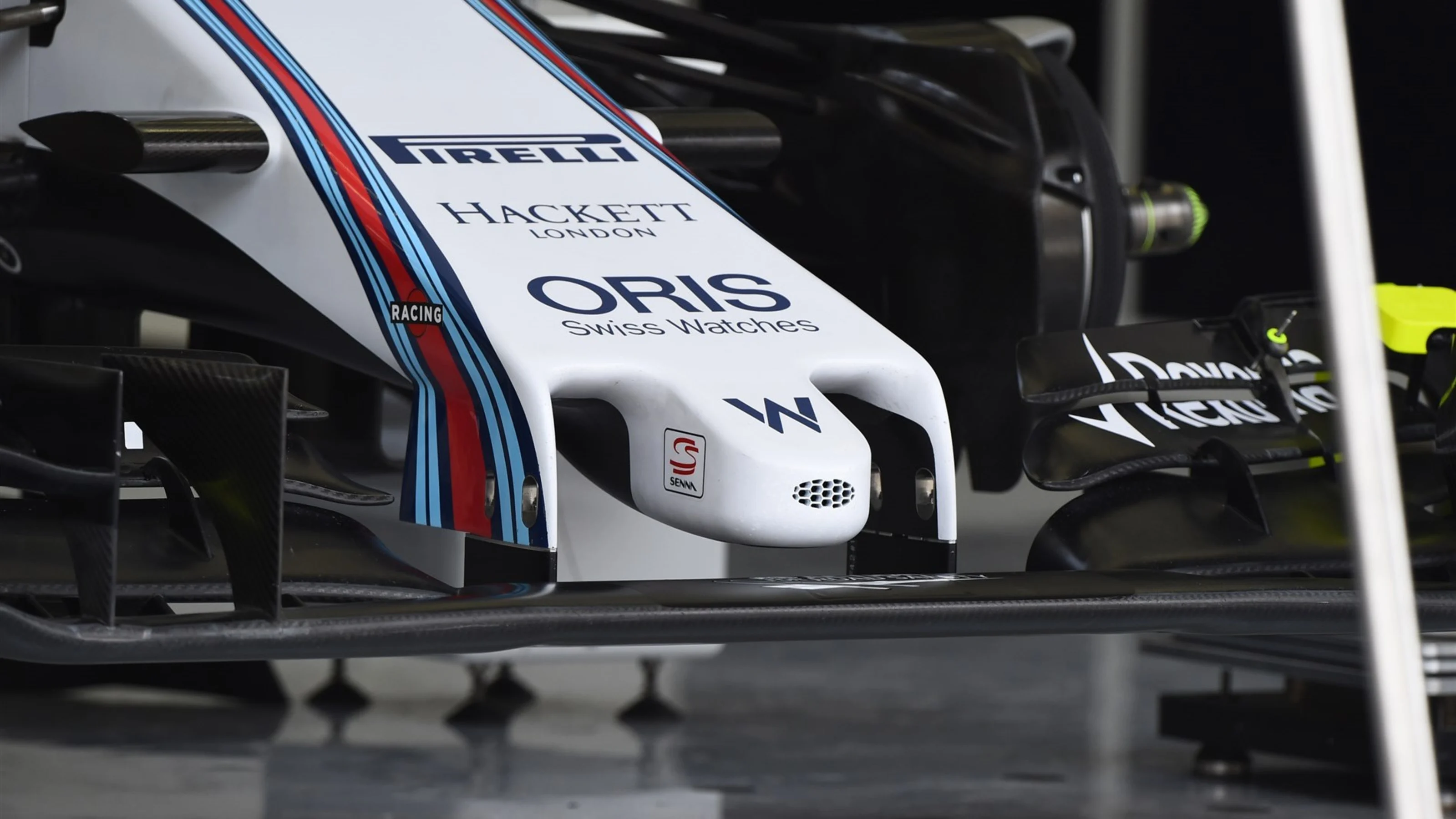 Williams FW37 nose detail at Formula One World Championship, Rd4, Bahrain Grand Prix Preparations,