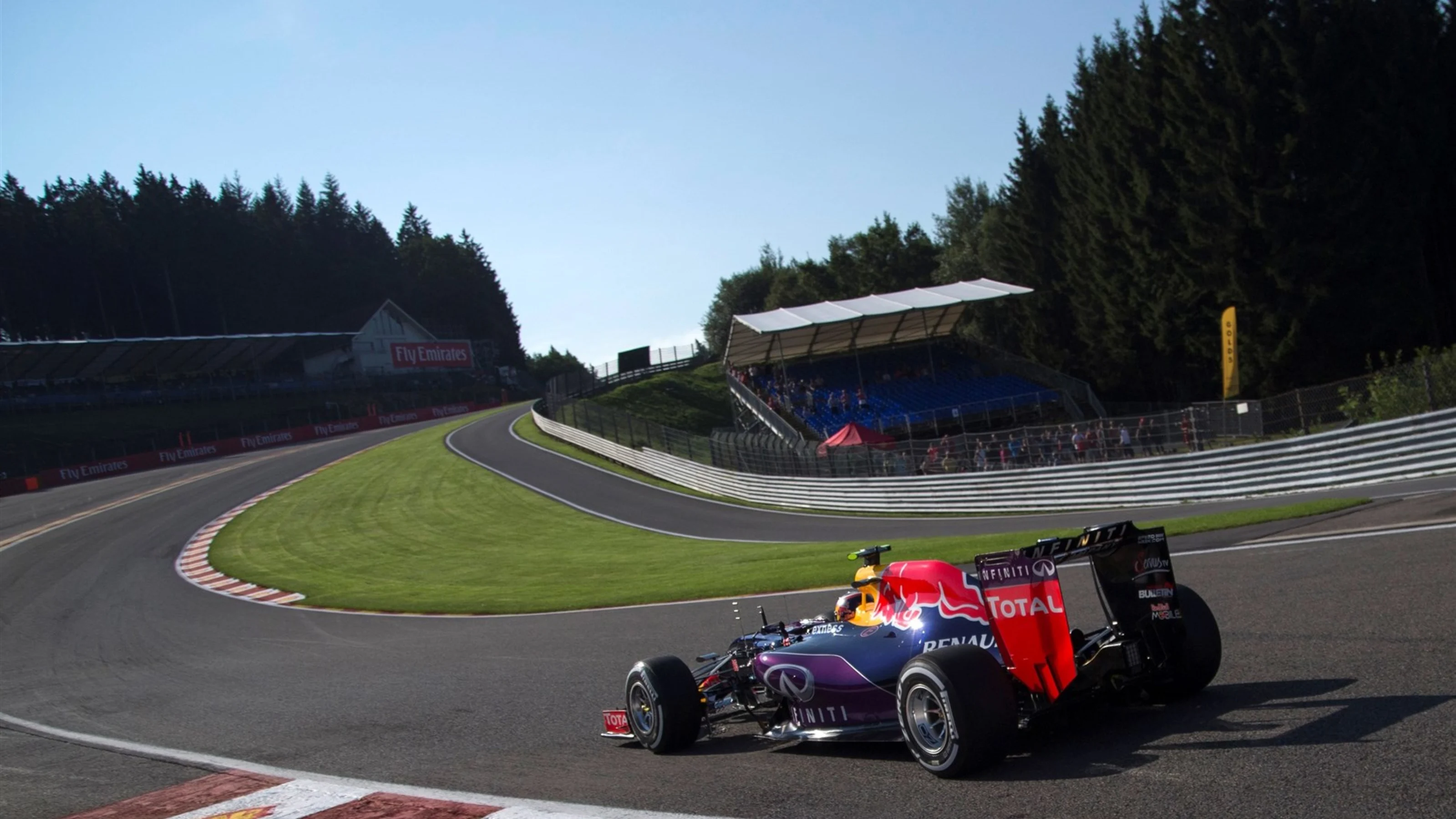 Daniil Kvyat (RUS) Red Bull Racing RB11 at Formula One World Championship, Rd11, Belgian Grand