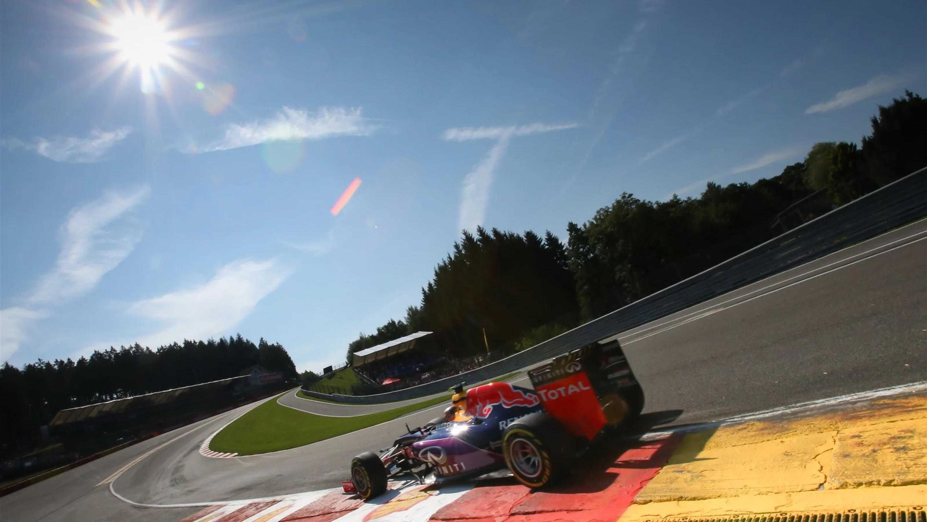Daniil Kvyat (RUS) Red Bull Racing RB11 at Formula One World Championship, Rd11, Belgian Grand