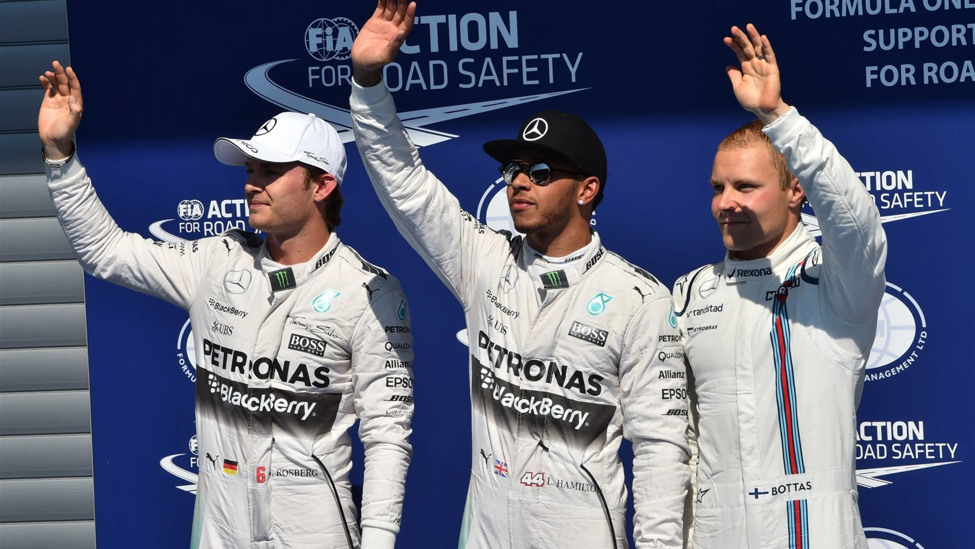 (L to R): Nico Rosberg (GER) Mercedes AMG F1, pole sitter Lewis Hamilton (GBR) Mercedes AMG F1 and