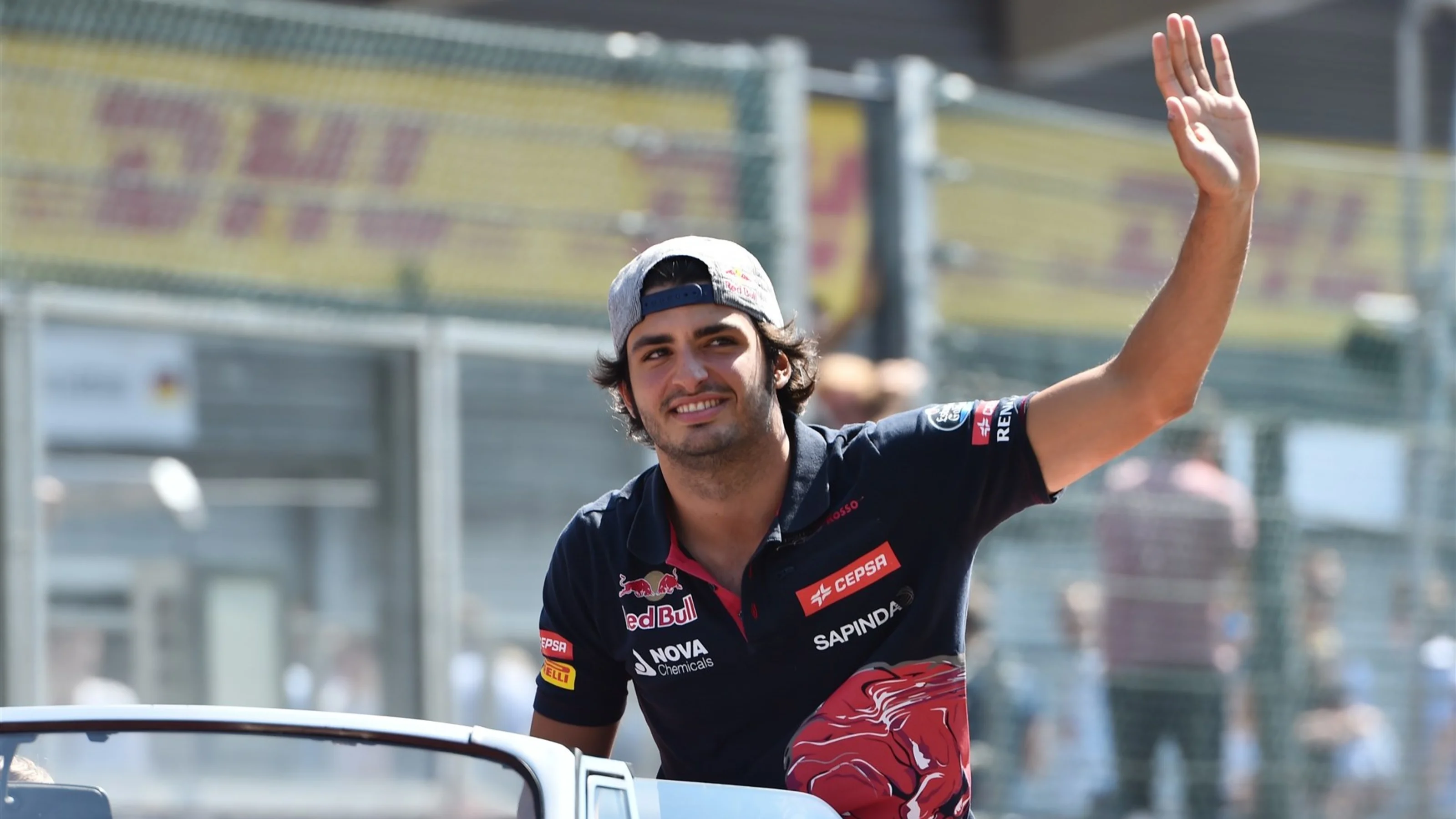 Carlos Sainz jr (ESP) Scuderia Toro Rosso on the drivers parade at Formula One World Championship,