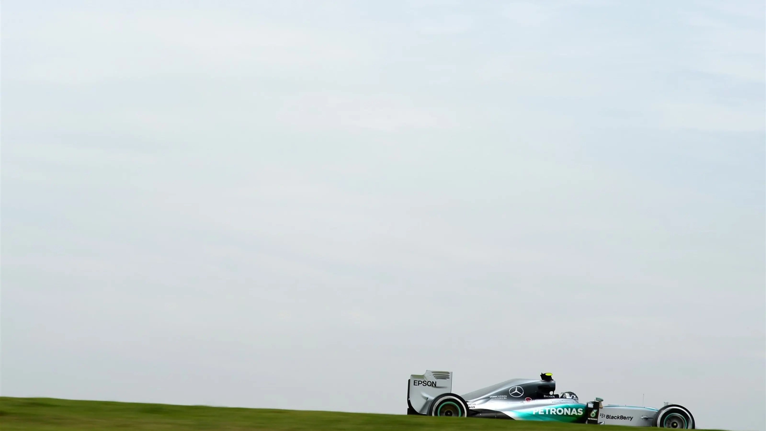 Nico Rosberg (GER) Mercedes AMG F1 W06 at Formula One World Championship, Rd18, Brazilian Grand