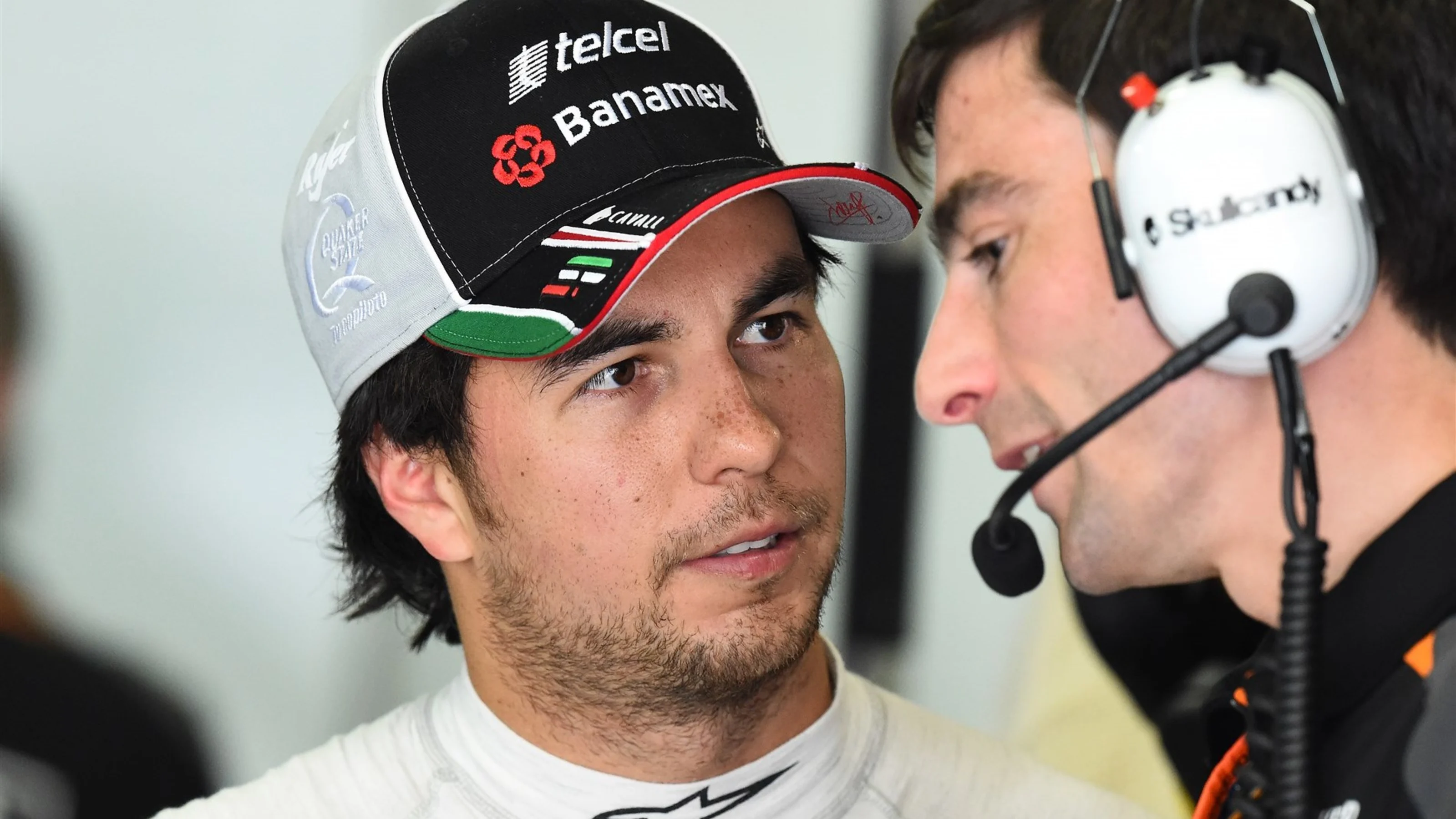 Sergio Perez (MEX) Force India at Formula One World Championship, Rd18, Brazilian Grand Prix,
