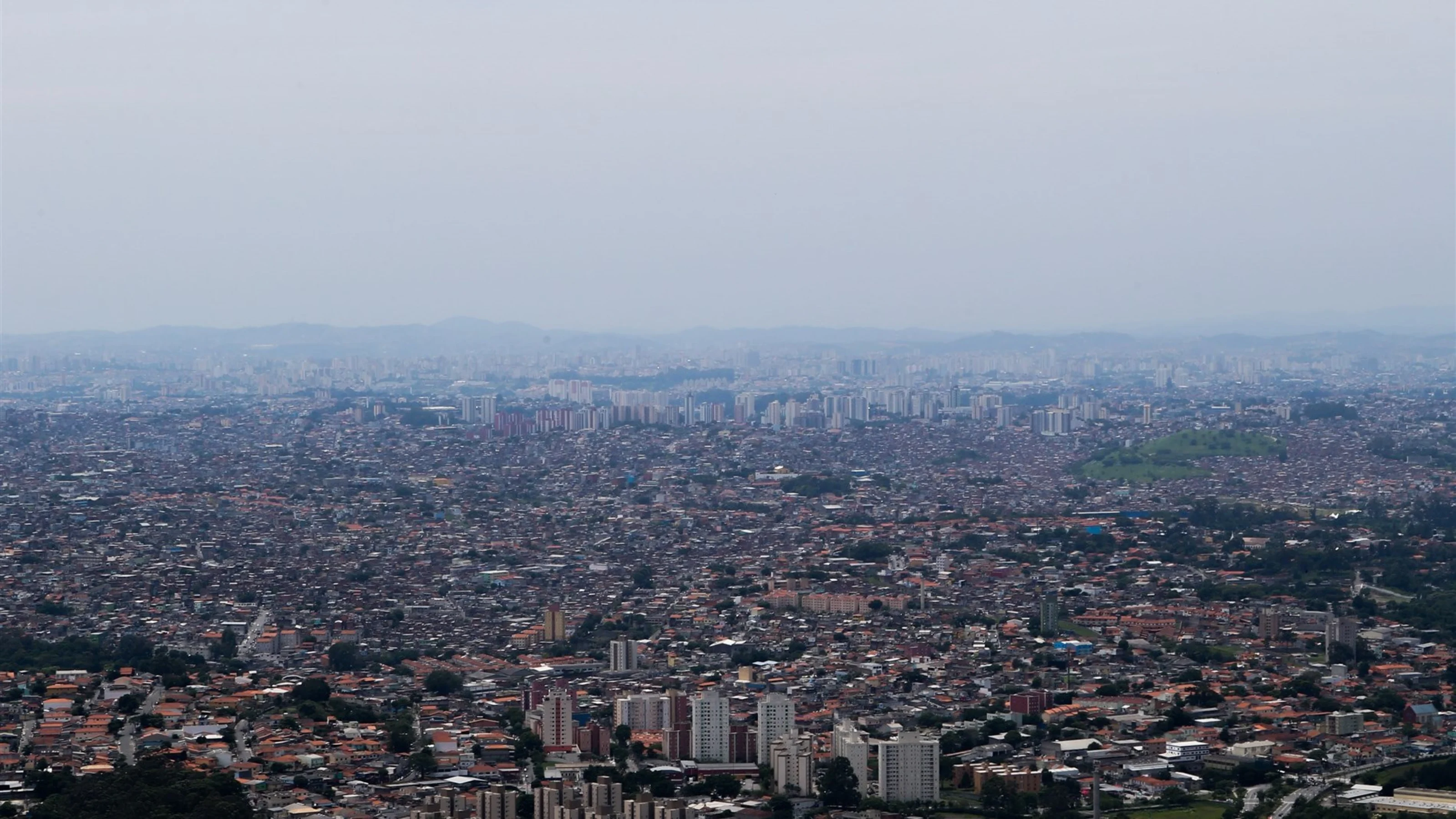 Aerial view of Sao Paulo at Formula One World Championship, Rd18, Brazilian Grand Prix, Qualifying,