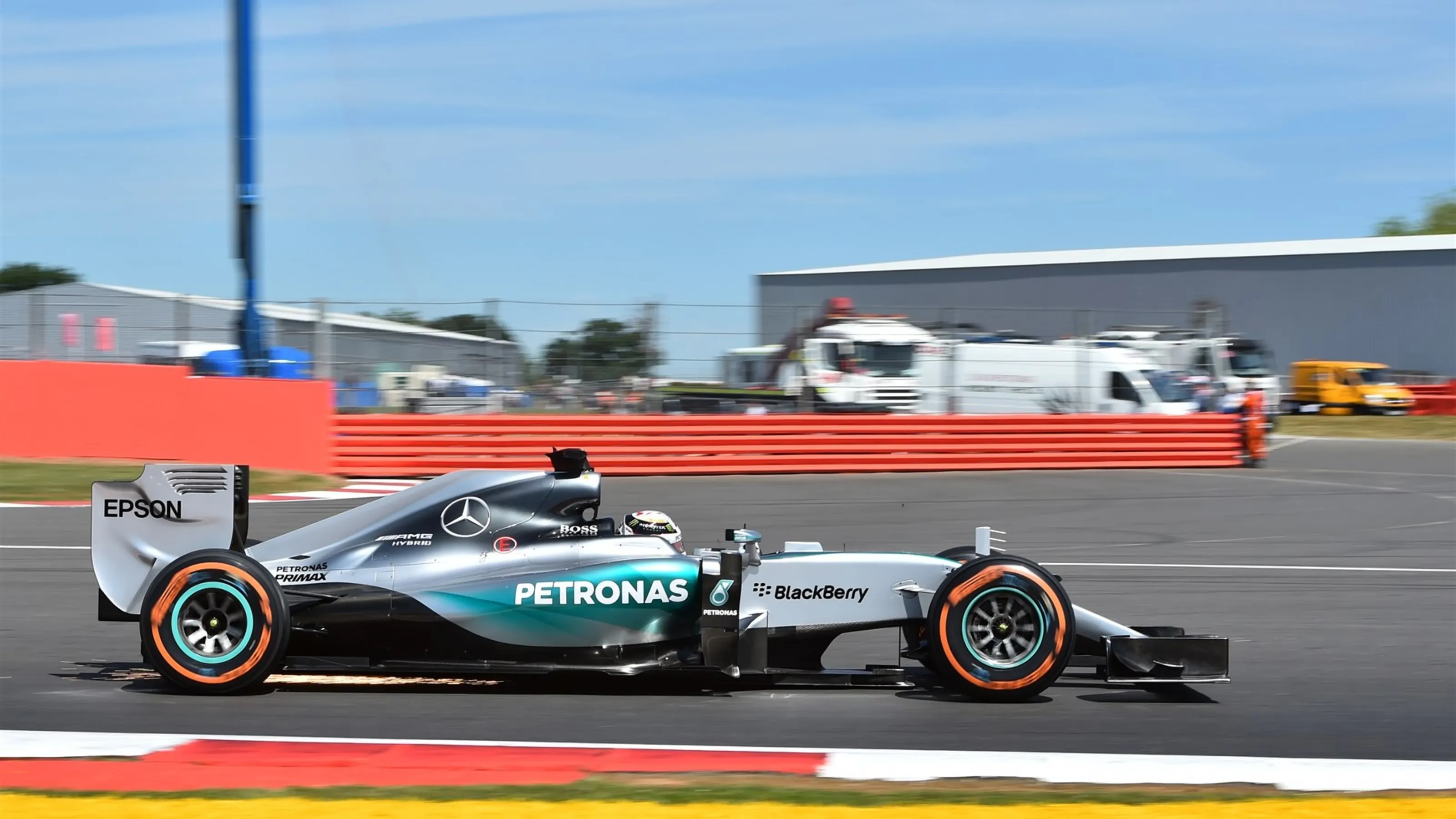 Lewis Hamilton (GBR) Mercedes AMG F1 W06 at Formula One World Championship, Rd9, British Grand