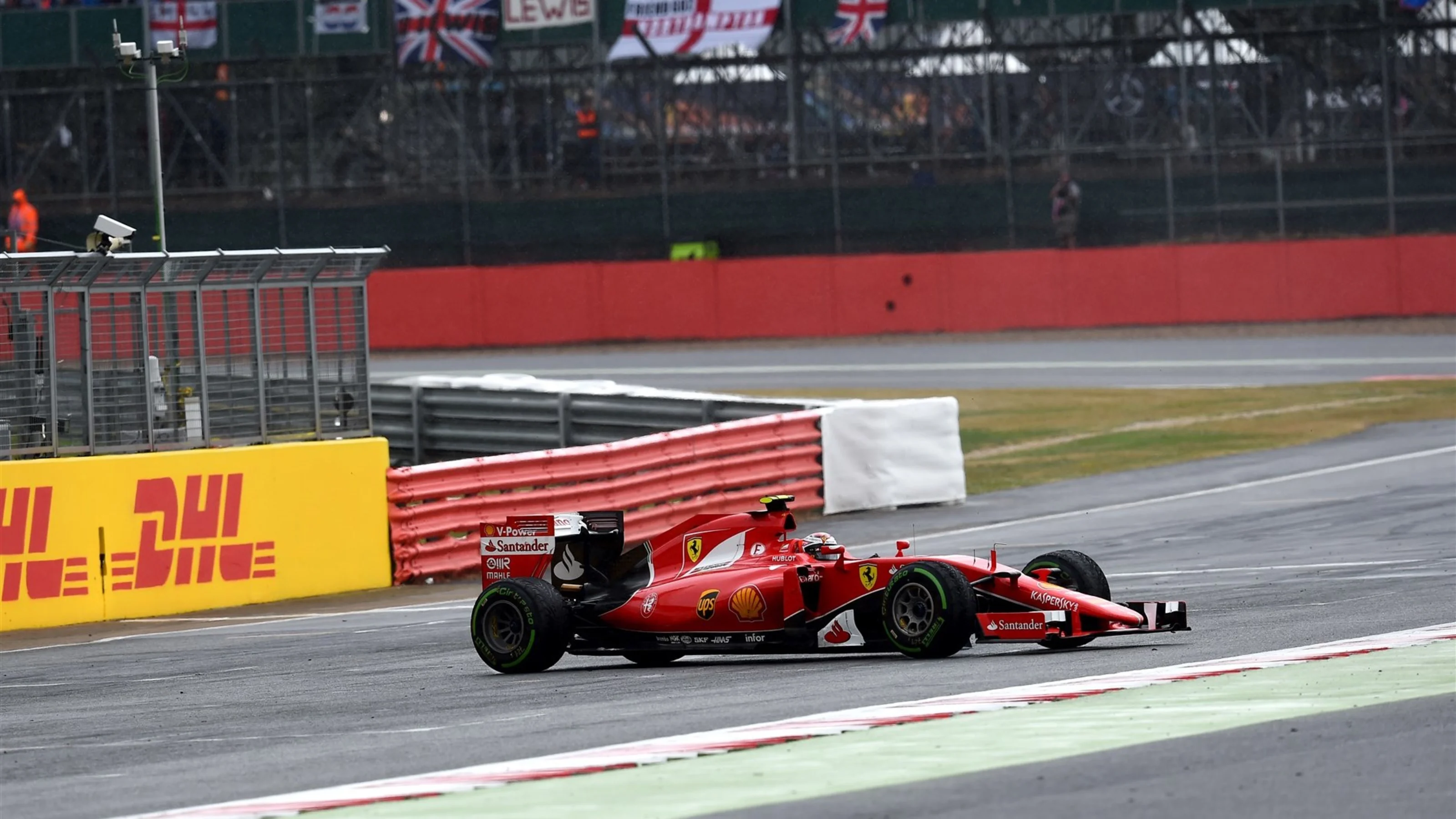 Kimi Raikkonen (FIN) Ferrari SF15-T spins at Formula One World Championship, Rd9, British Grand