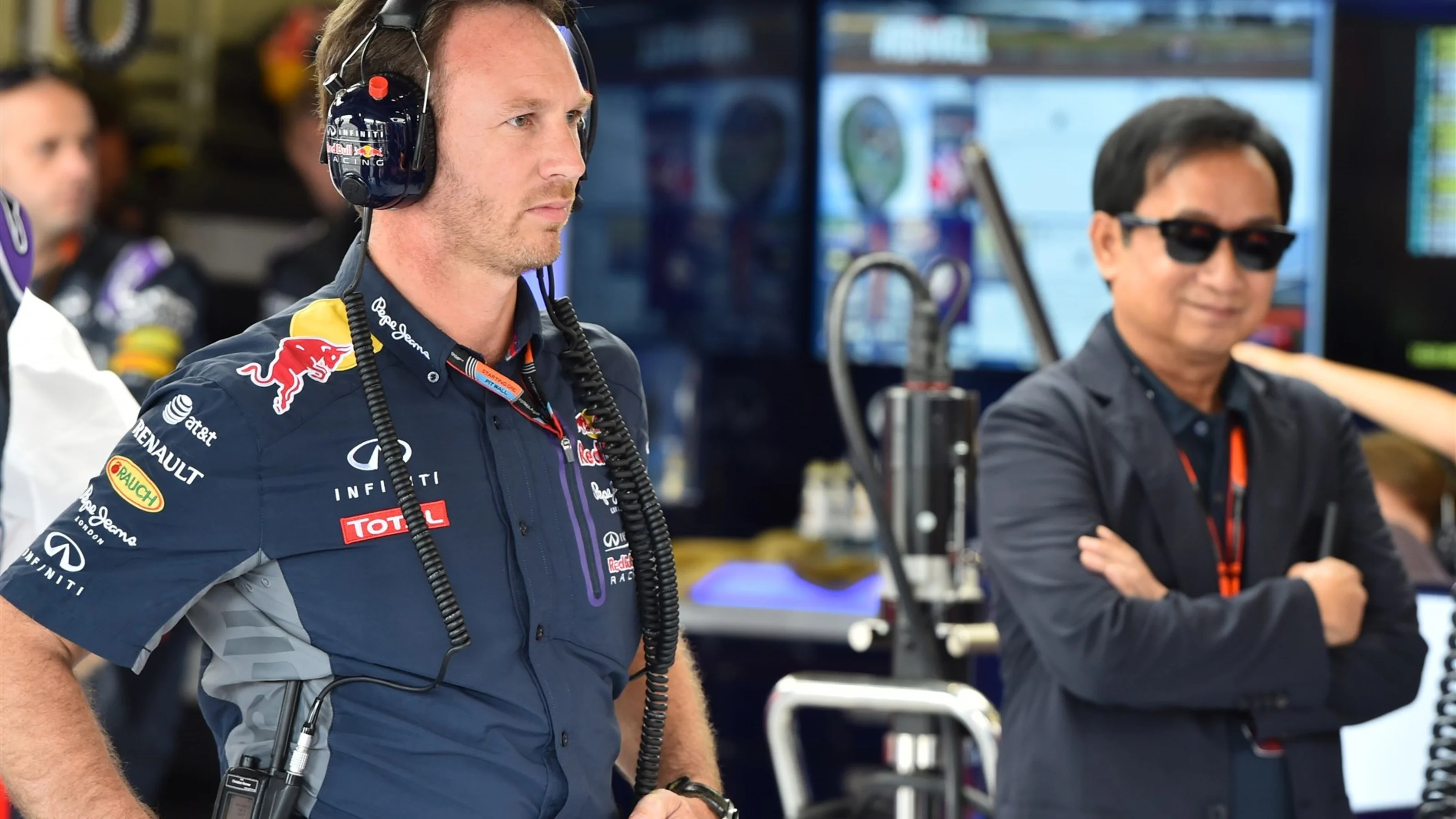Christian Horner (GBR) Red Bull Racing Team Principal and Chalerm Yoovidhya (THA) Red Bull owner at