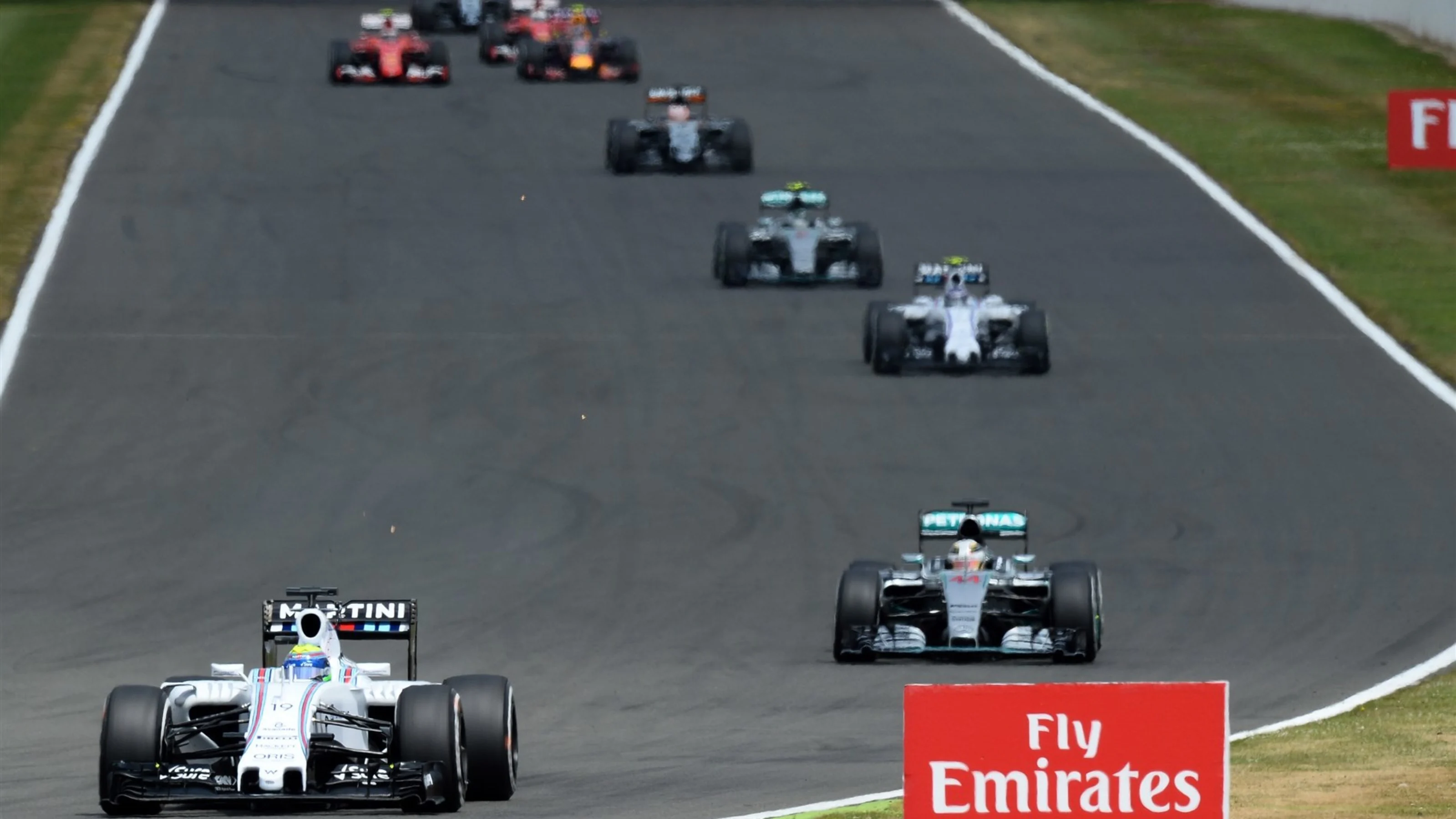 Felipe Massa (BRA) Williams FW37 leads at the start of the race at Formula One World Championship,