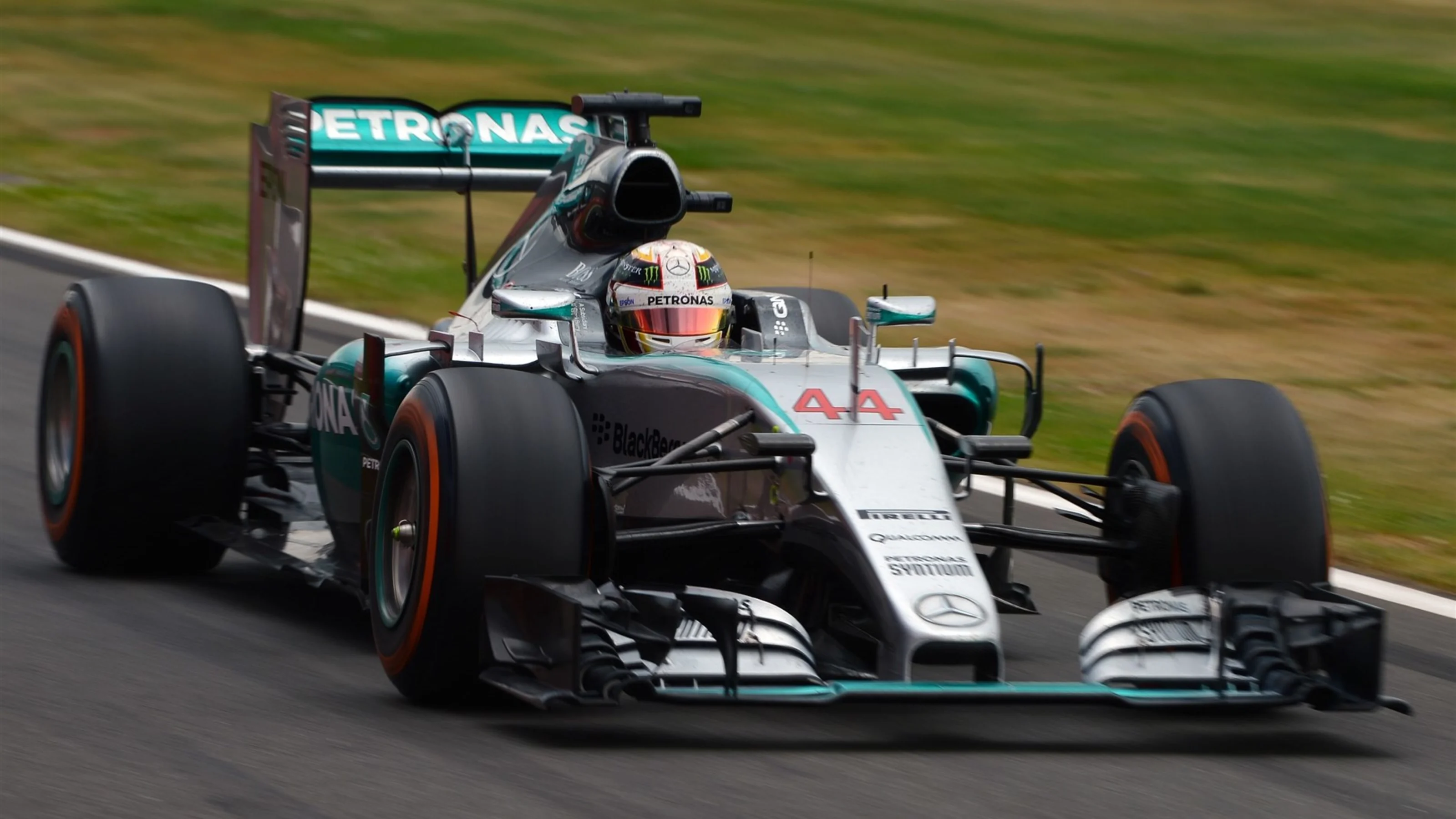 Lewis Hamilton (GBR) Mercedes AMG F1 W06 at Formula One World Championship, Rd9, British Grand