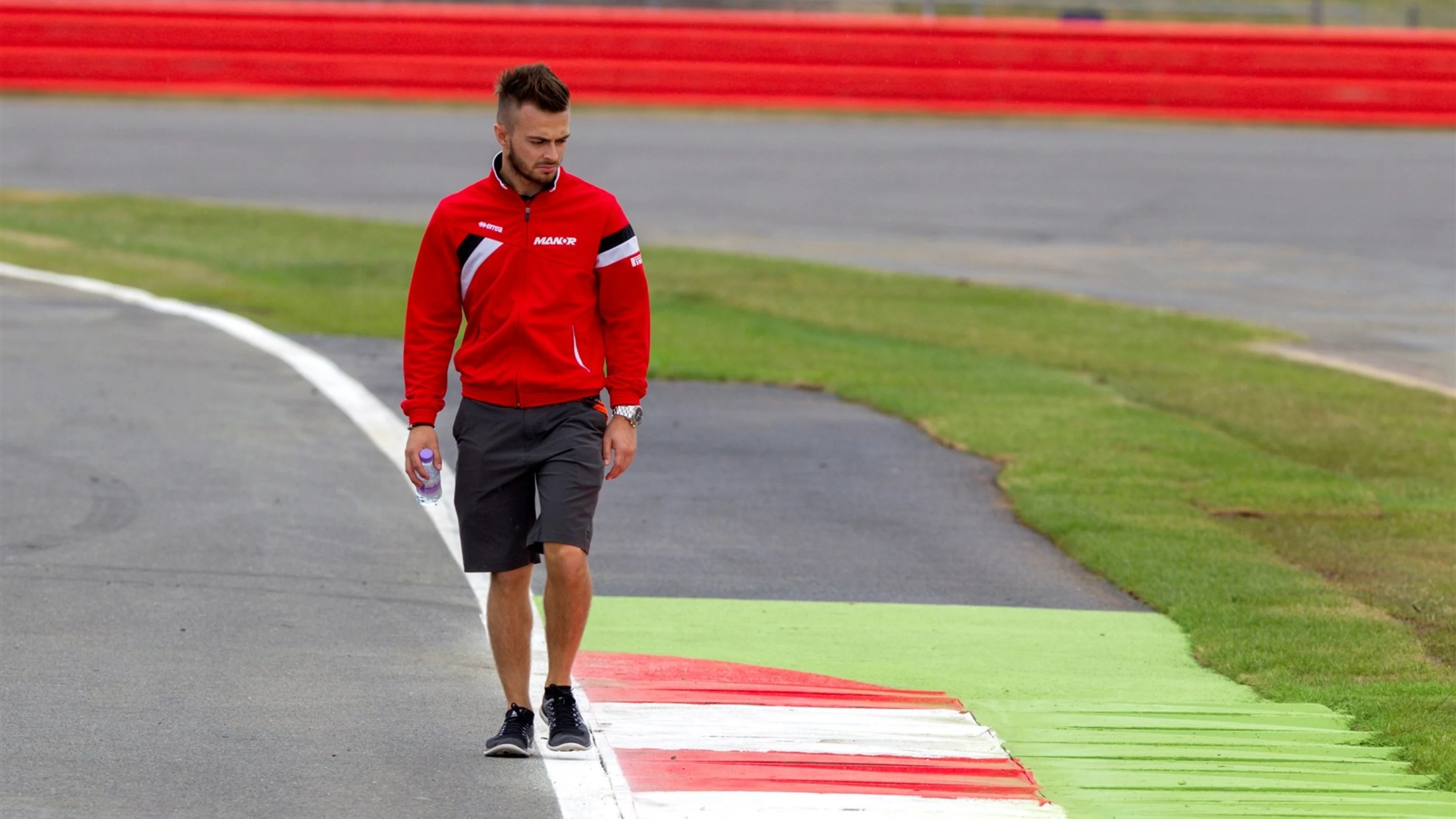 Will Stevens (GBR) Manor F1 Team walks the track at Formula One World Championship, Rd9, British