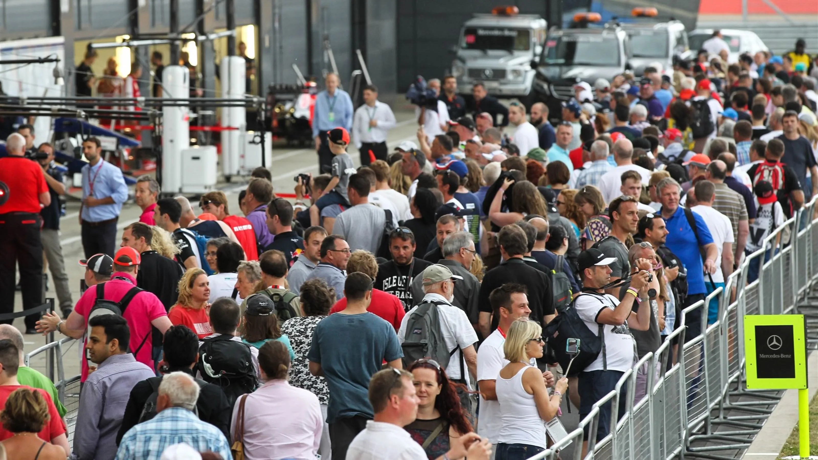 Fans at Formula One World Championship, Rd9, British Grand Prix, Preparations, Silverstone,
