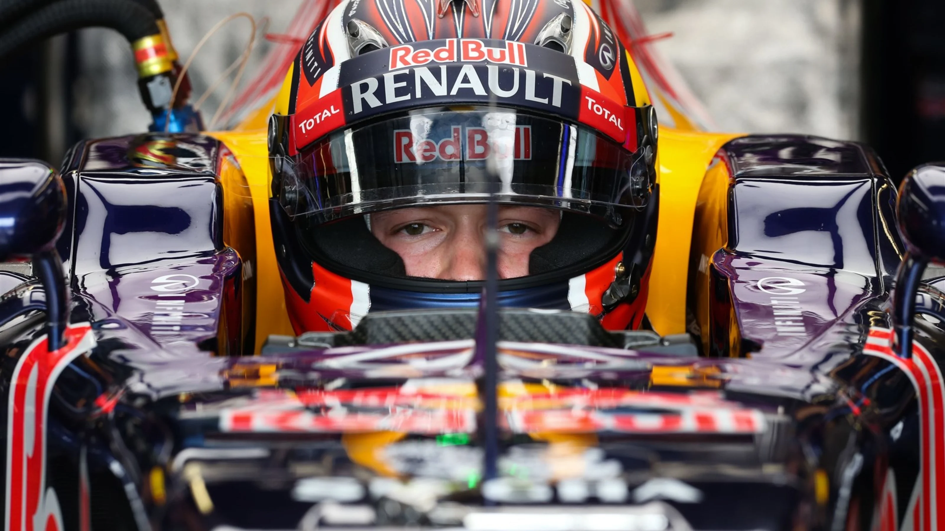 Daniil Kvyat (RUS) Red Bull Racing RB11 at Formula One World Championship, Rd7, Canadian Grand