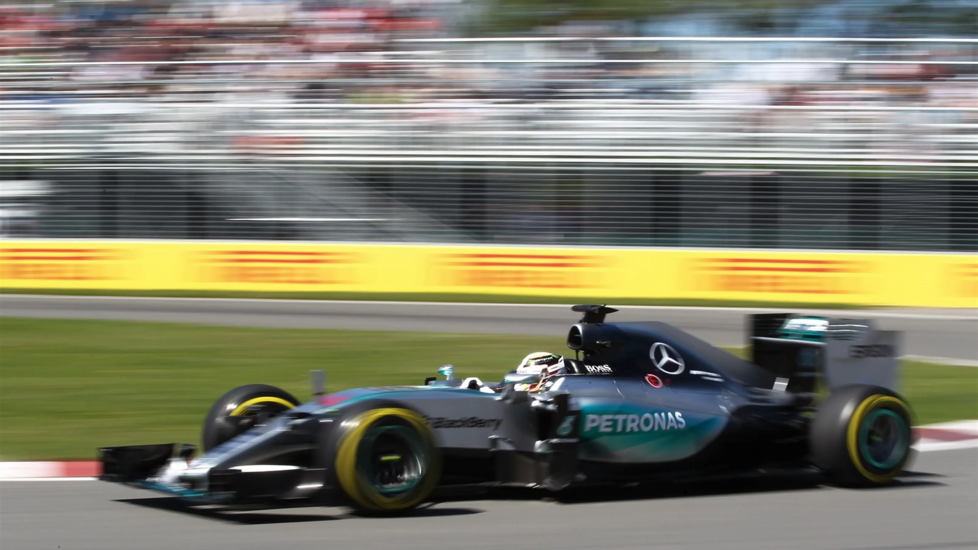 Lewis Hamilton (GBR) Mercedes AMG F1 W06 at Formula One World Championship, Rd7, Canadian Grand