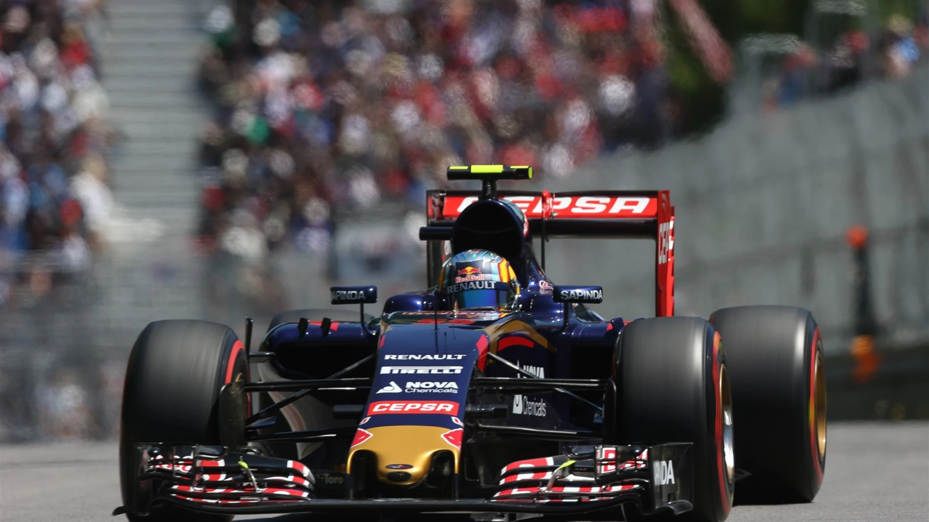 Carlos Sainz jr (ESP) Scuderia Toro Rosso STR10 at Formula One World Championship, Rd7, Canadian