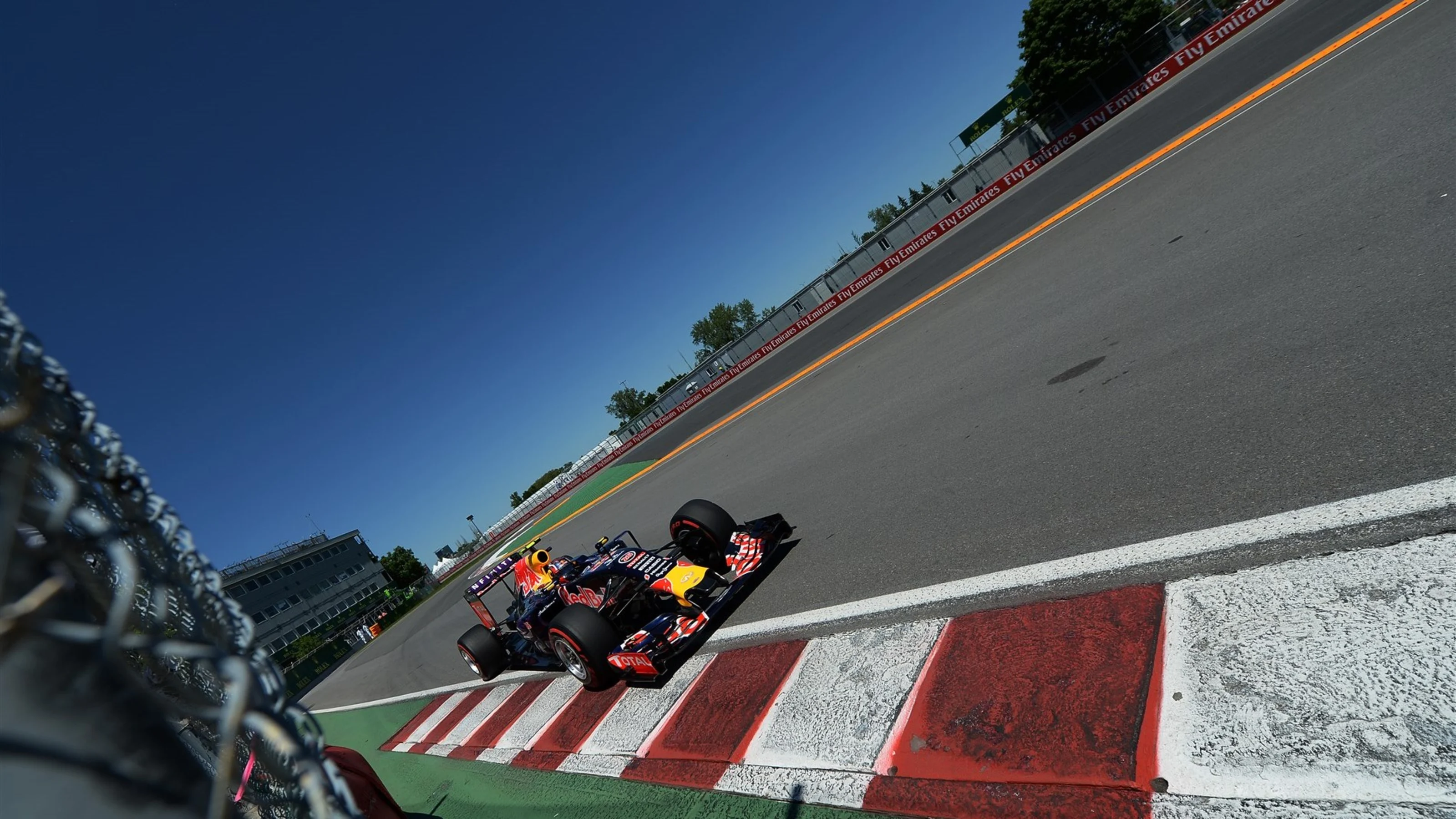 Daniil Kvyat (RUS) Red Bull Racing RB11 at Formula One World Championship, Rd7, Canadian Grand