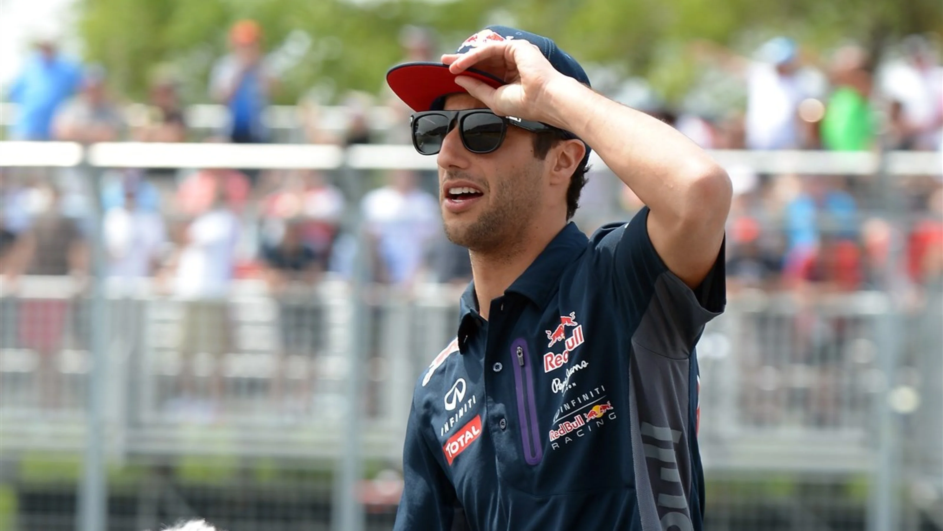 Daniel Ricciardo (AUS) Red Bull Racing on the drivers parade at Formula One World Championship,