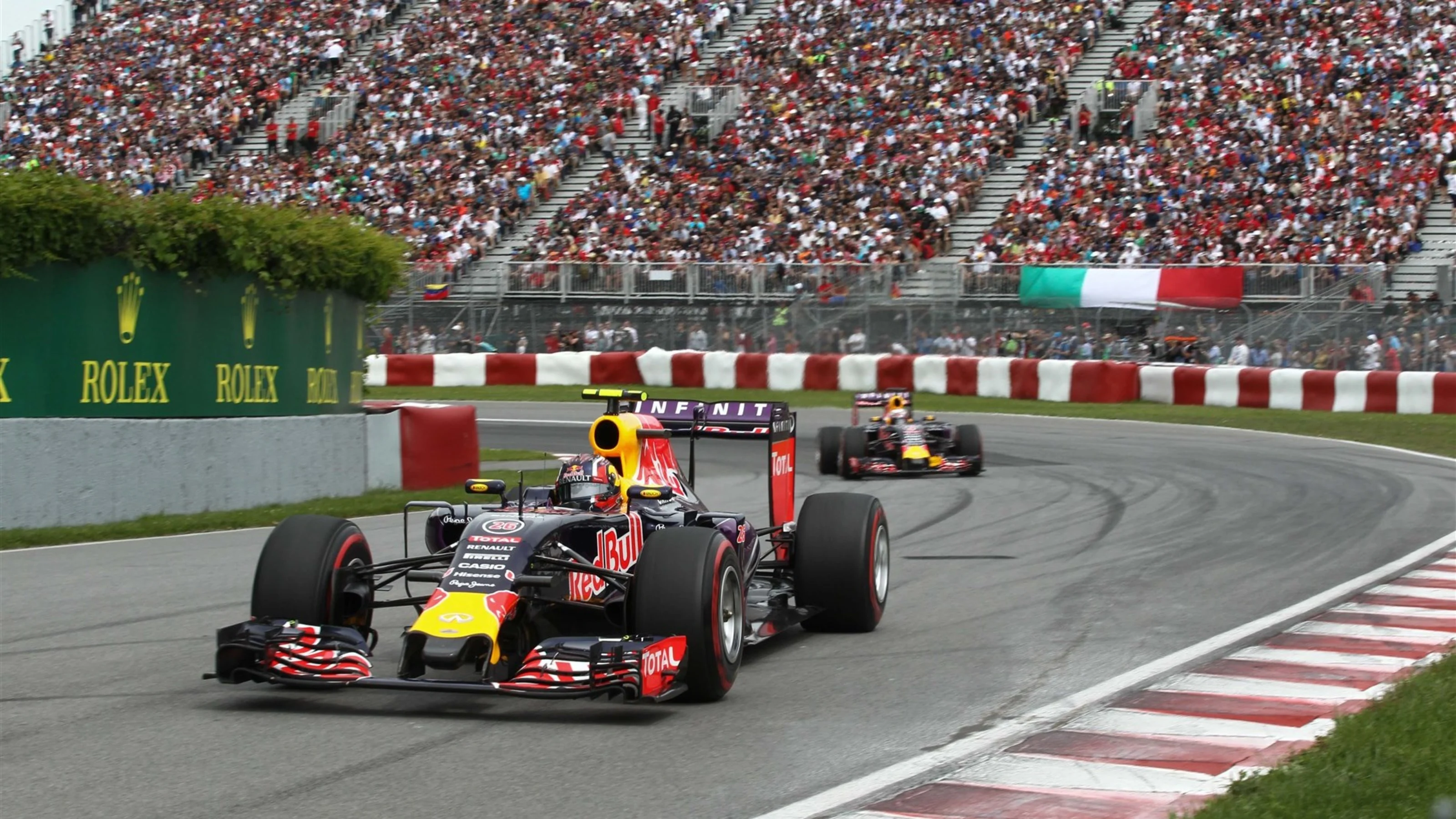 Daniil Kvyat (RUS) Red Bull Racing RB11 at Formula One World Championship, Rd7, Canadian Grand