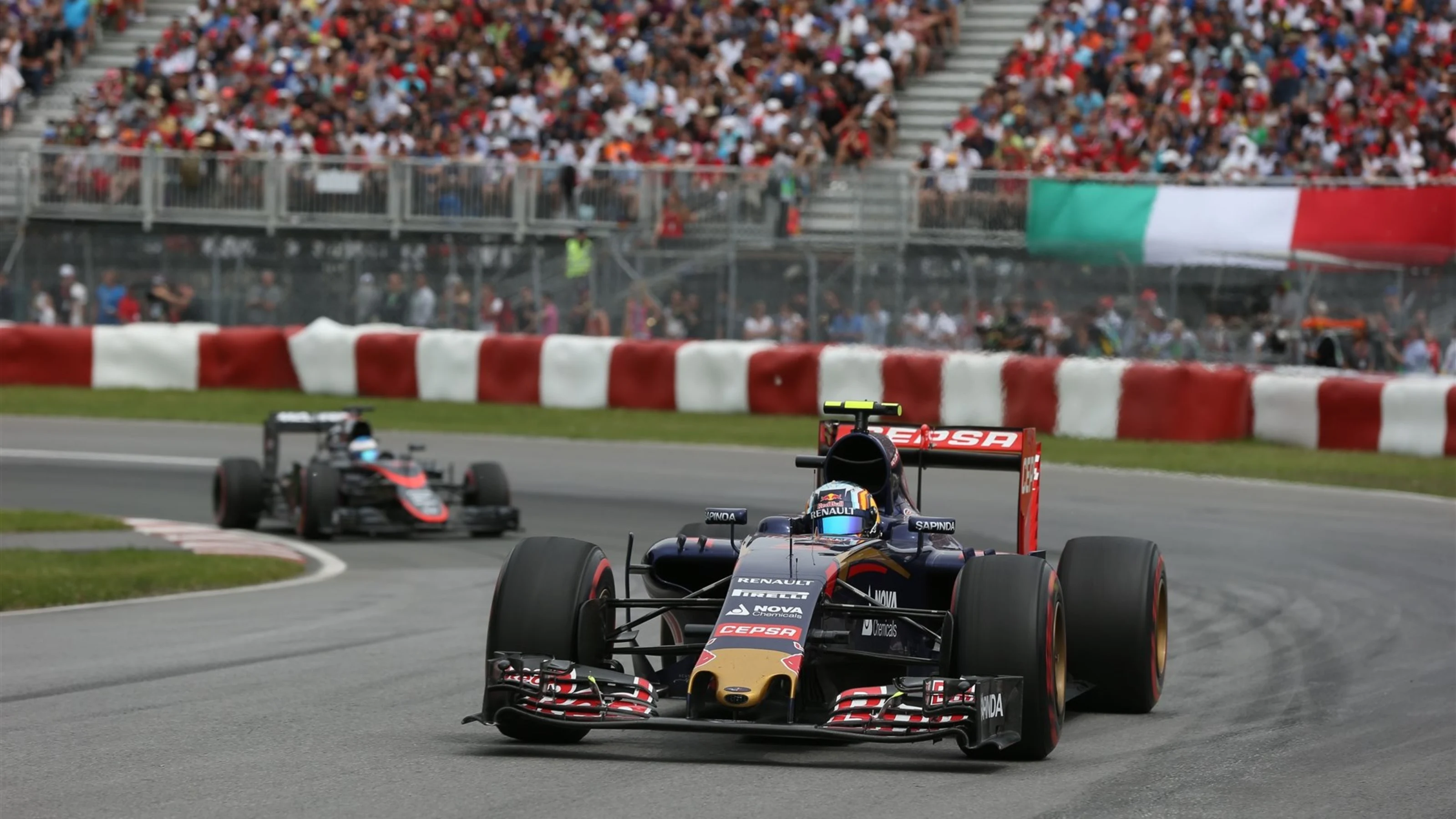 Carlos Sainz jr (ESP) Scuderia Toro Rosso STR10 at Formula One World Championship, Rd7, Canadian