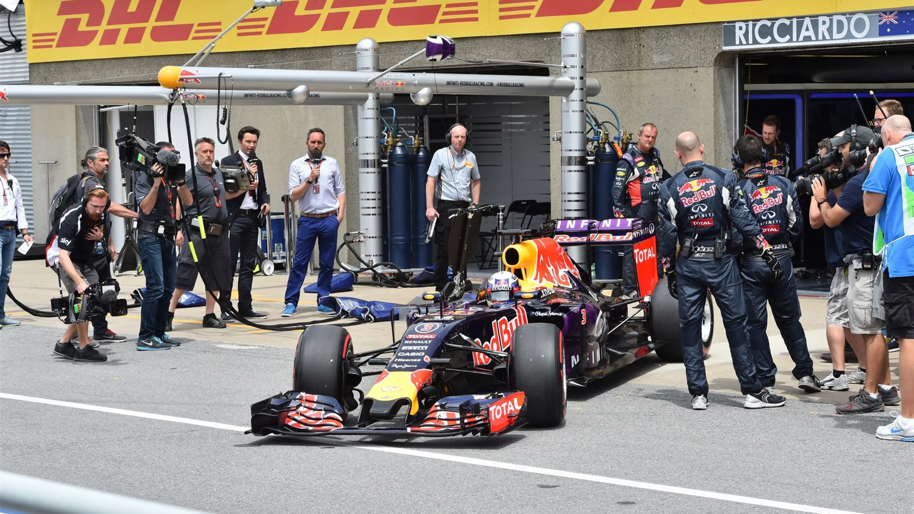 Daniel Ricciardo (AUS) Red Bull Racing RB11 at Formula One World Championship, Rd7, Canadian Grand
