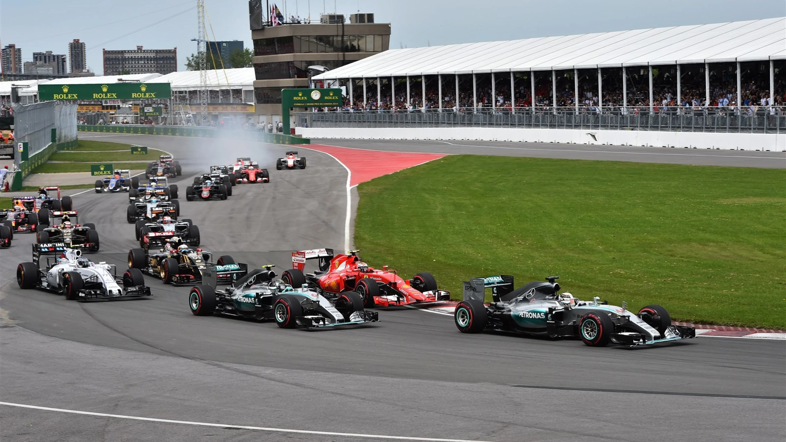 Lewis Hamilton (GBR) Mercedes AMG F1 W06 leads at the start of the race at Formula One World