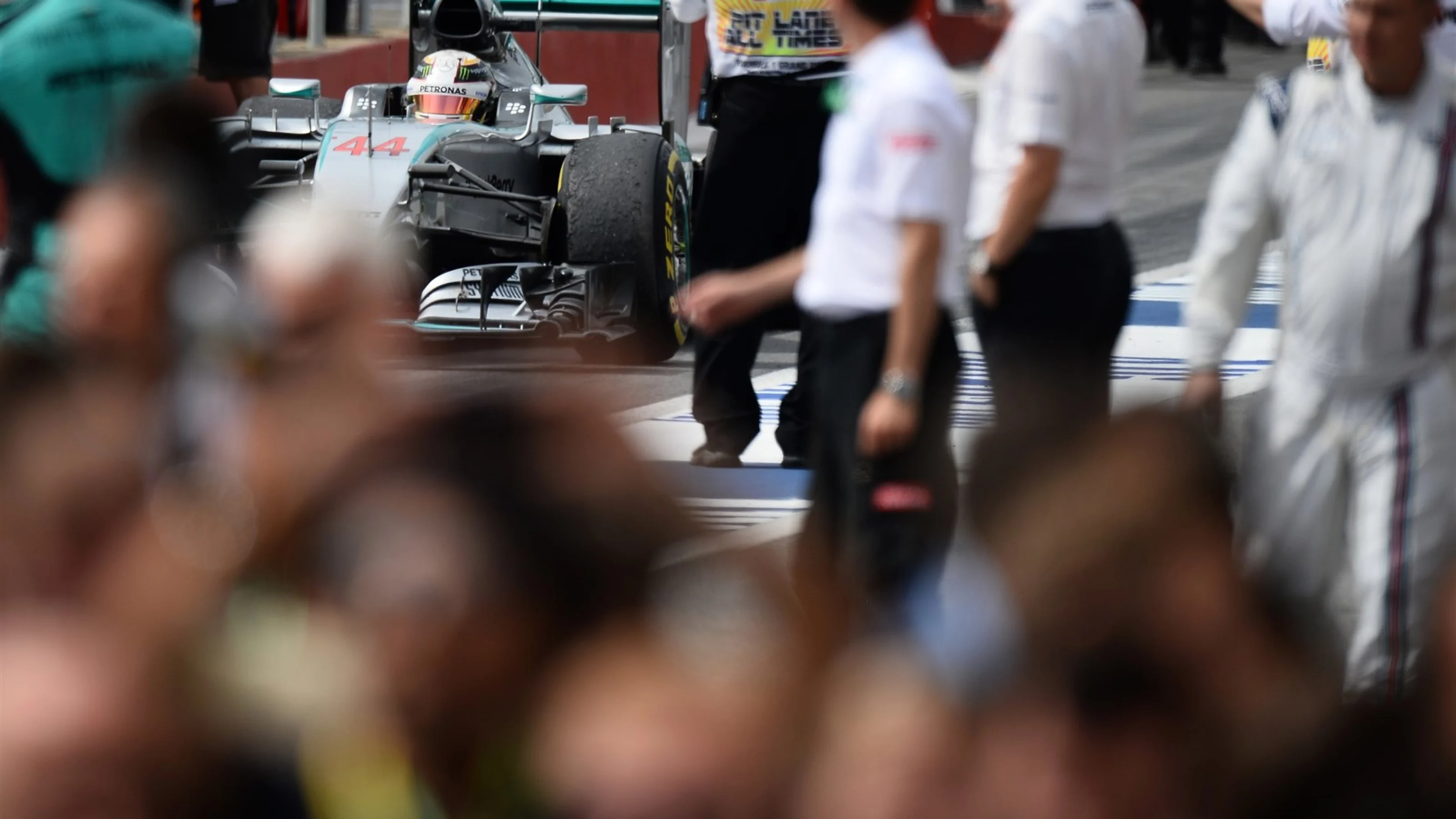 Lewis Hamilton (GBR) Mercedes AMG F1 W06 in parc ferme at Formula One World Championship, Rd7,