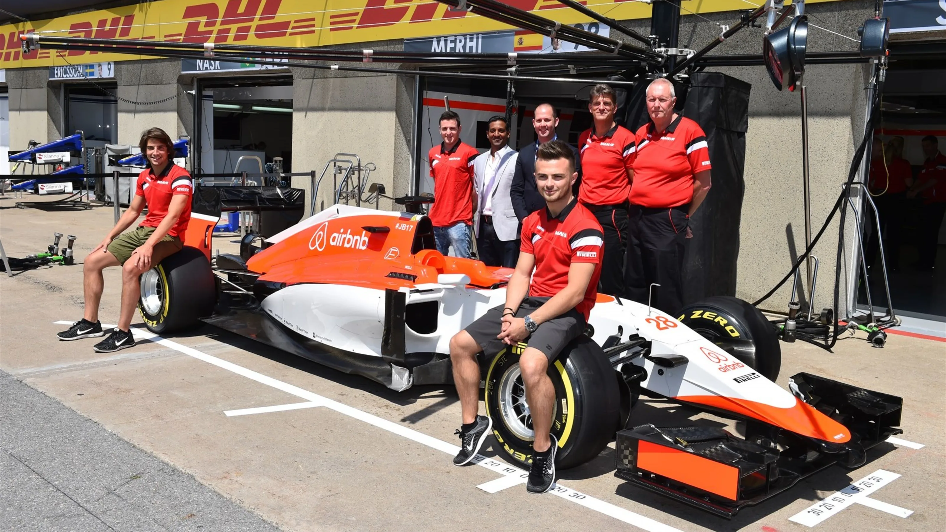 Will Stevens (GBR) Manor GP, Roberto Merhi (ESP) Manor GP, Graeme Lowdon (GBR) Chief Executive