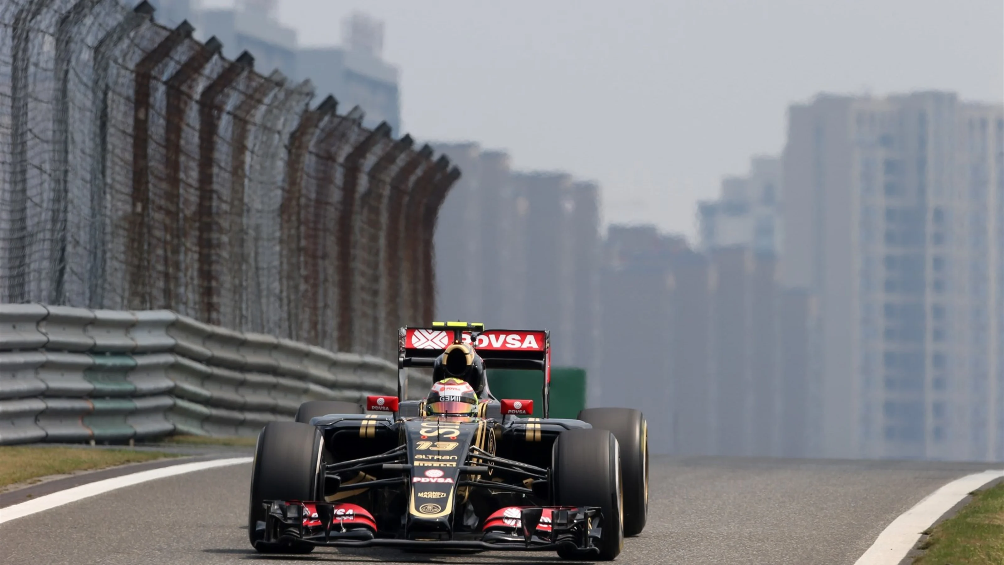 Pastor Maldonado (VEN) Lotus E23 Hybrid at Formula One World Championship, Rd3, Chinese Grand Prix,