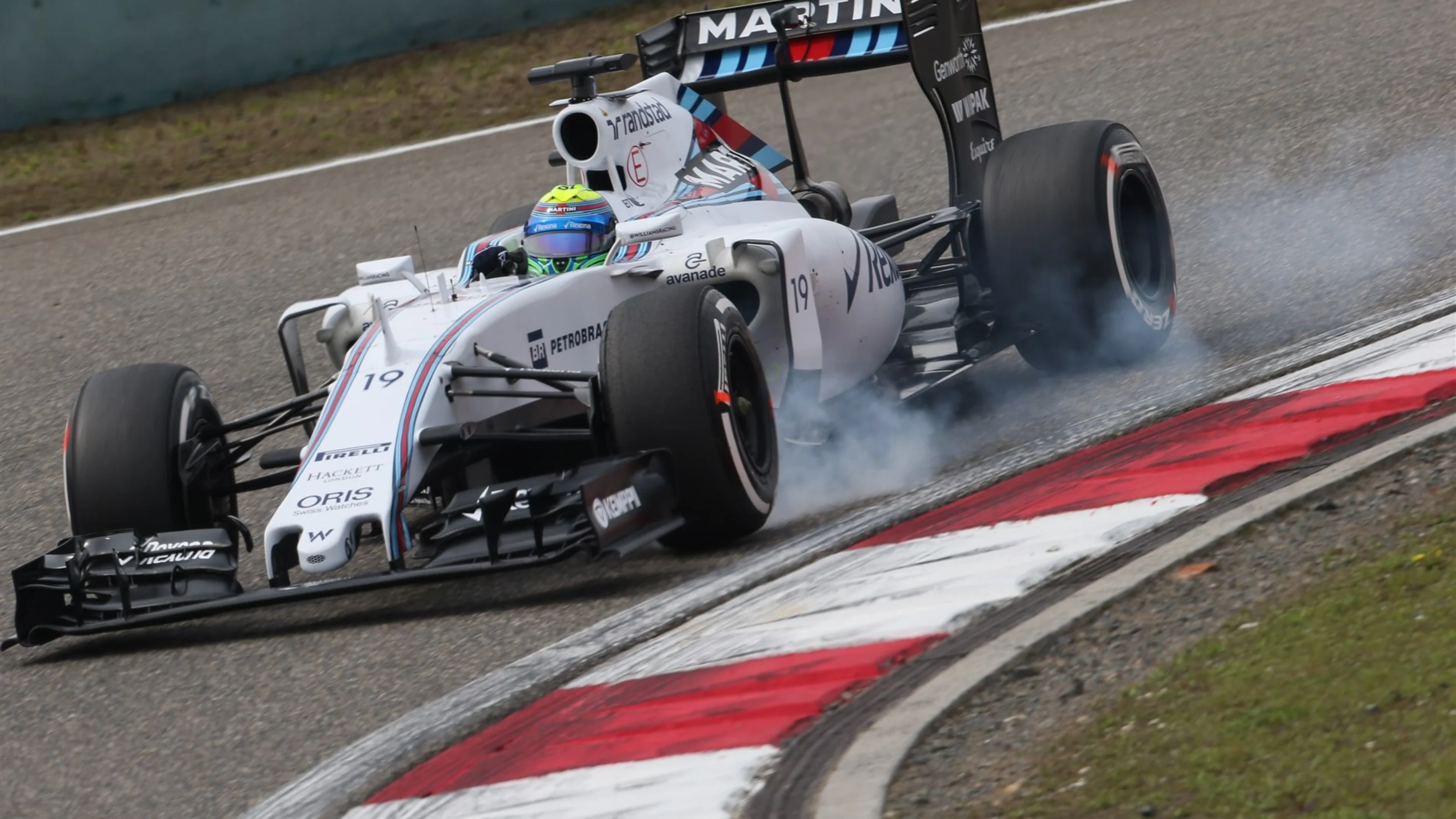 Felipe Massa (BRA) Williams FW37 locks up at Formula One World Championship, Rd3, Chinese Grand