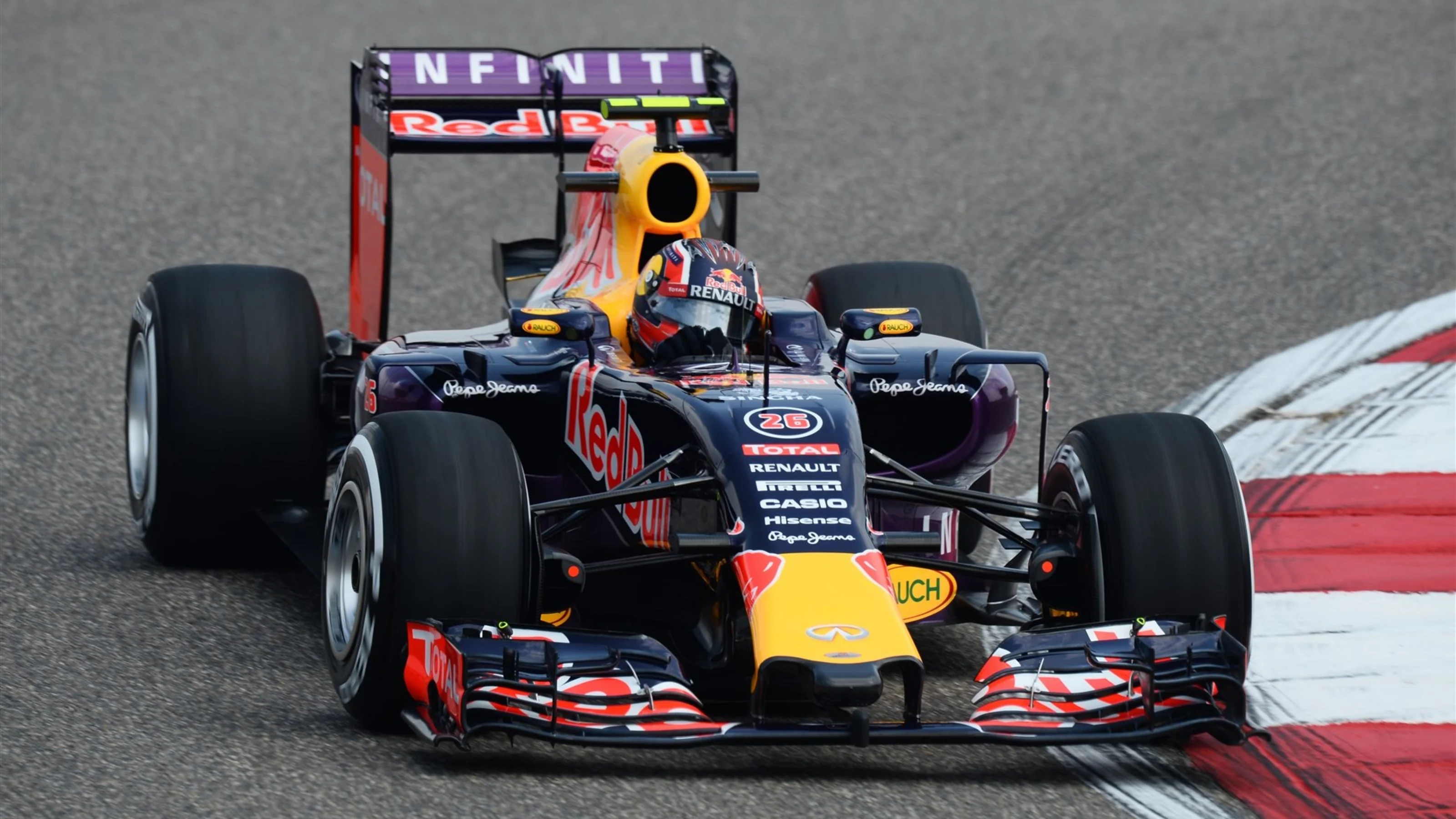 Daniil Kvyat (RUS) Red Bull Racing RB11 at Formula One World Championship, Rd3, Chinese Grand Prix,