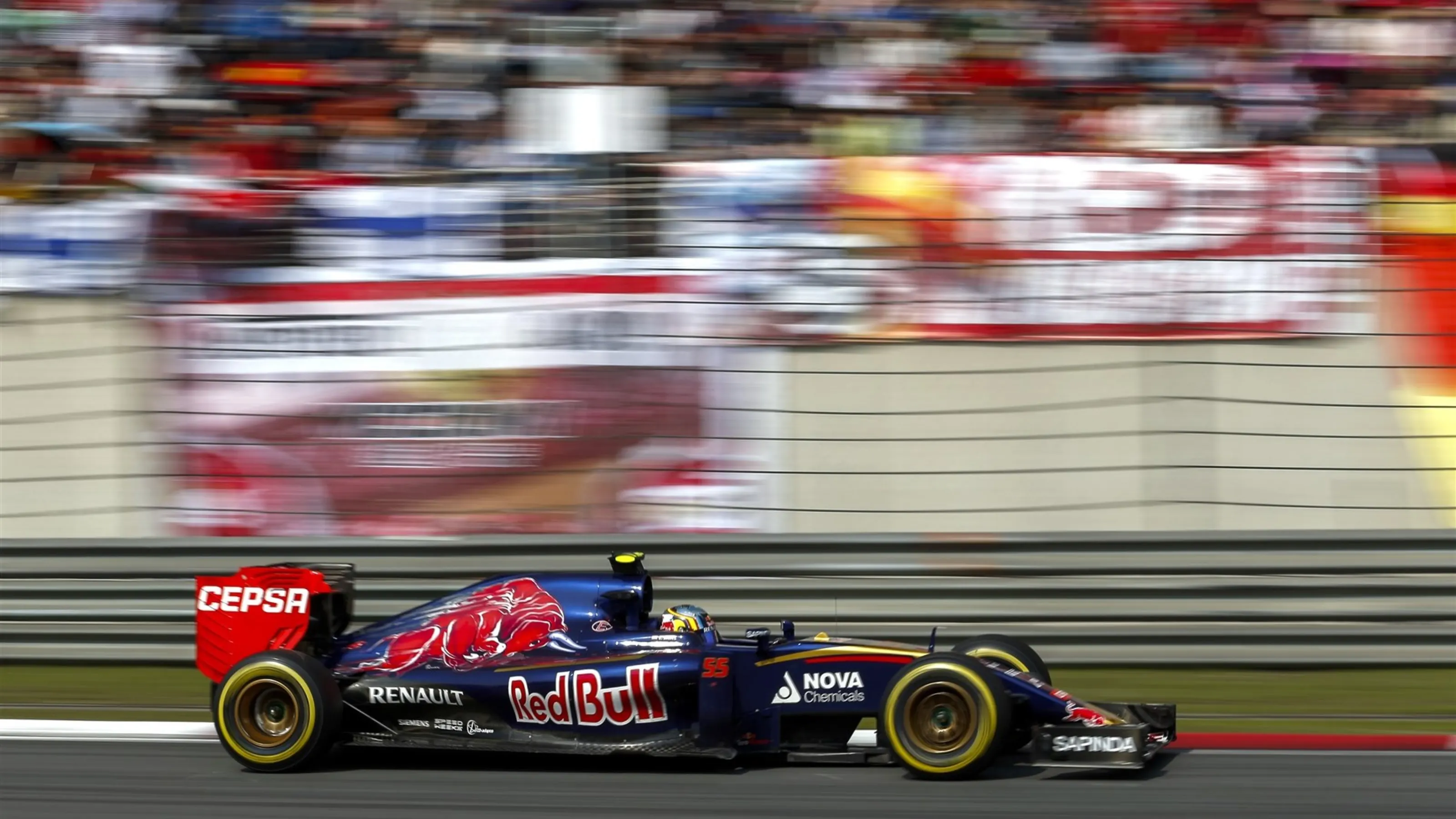 Carlos Sainz jr (ESP) Scuderia Toro Rosso STR10 at Formula One World Championship, Rd3, Chinese