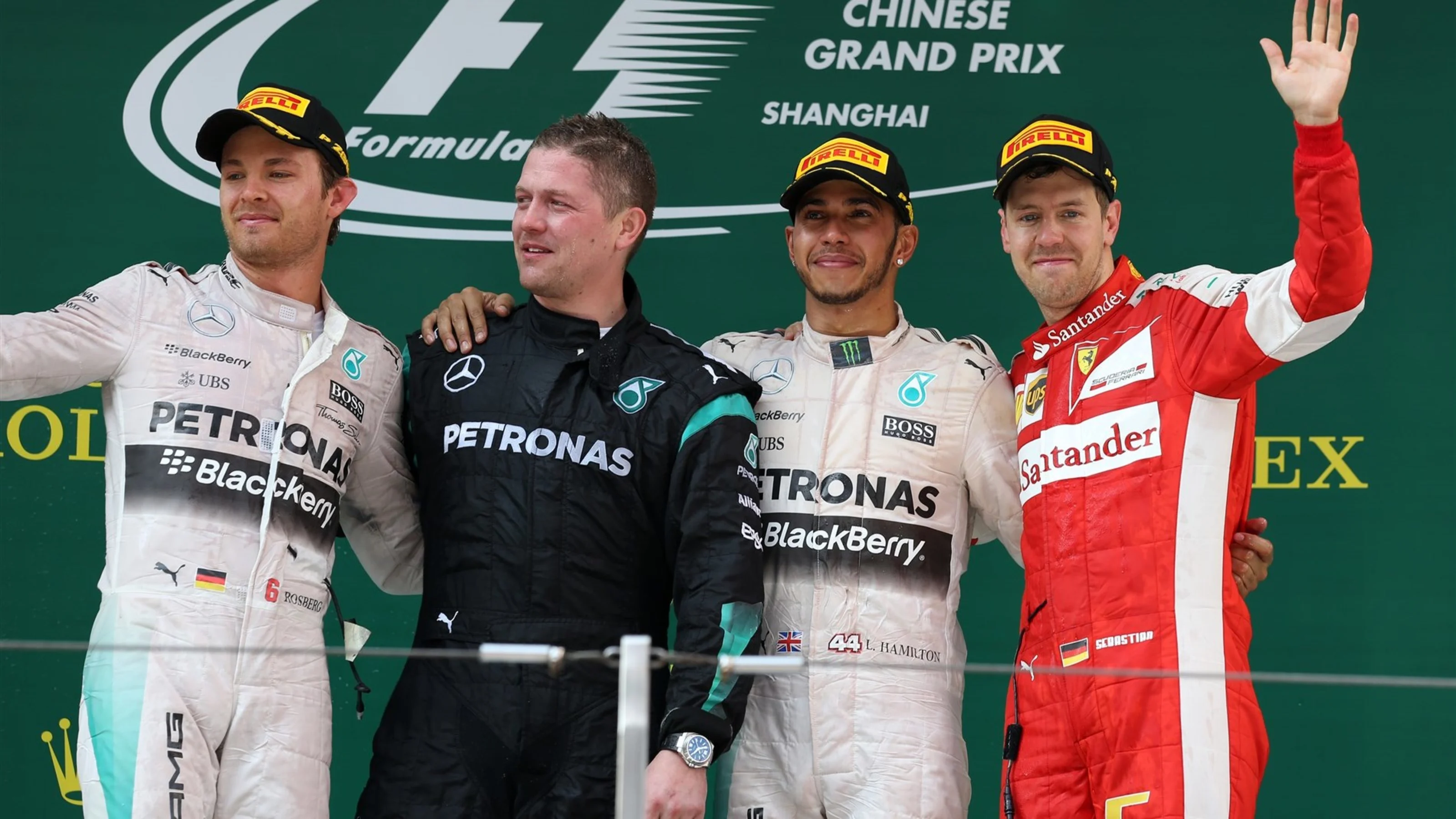 (L to R): Nico Rosberg (GER) Mercedes AMG F1, Lewis Hamilton (GBR) Mercedes AMG F1 and Sebastian