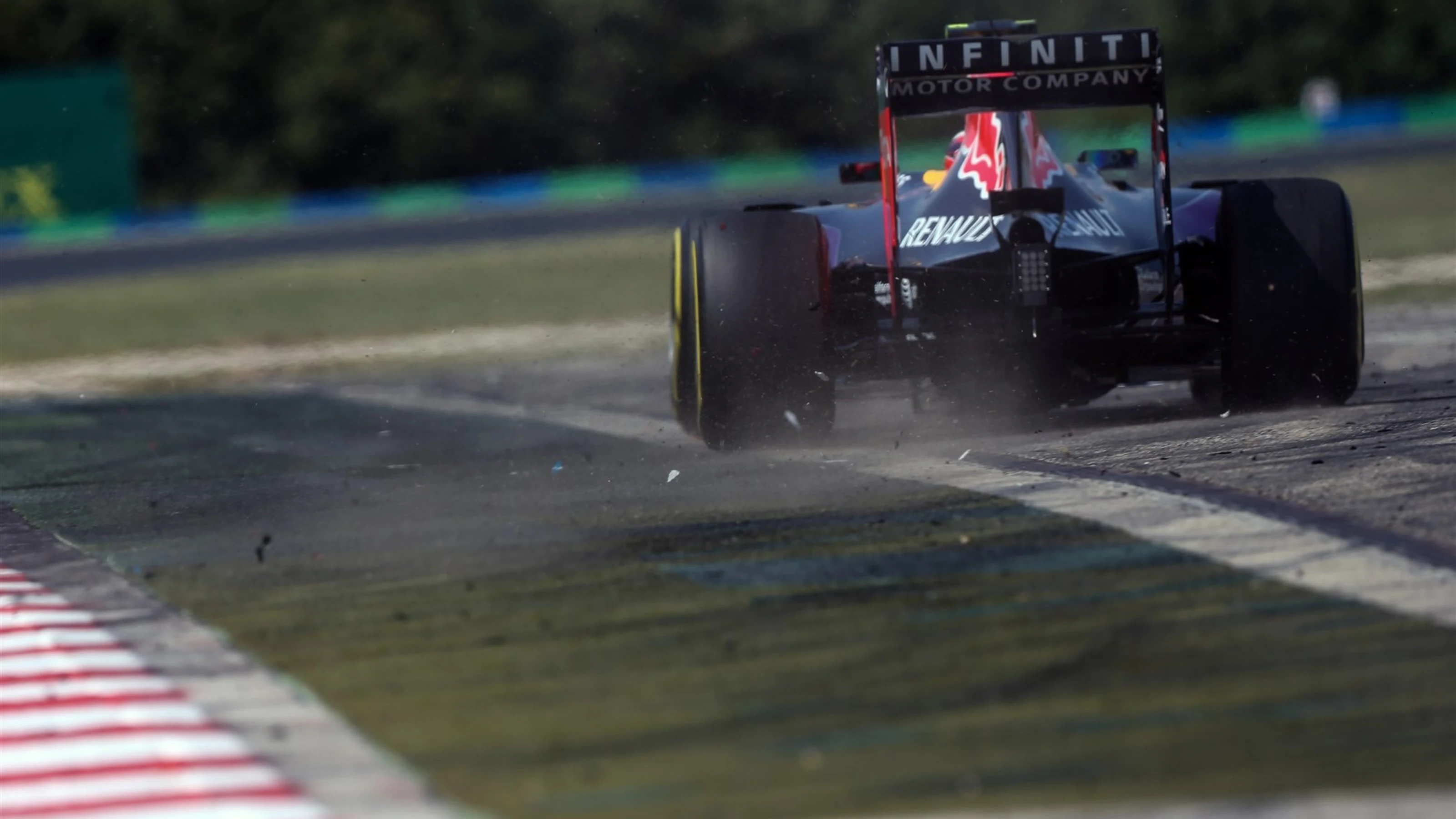 Daniil Kvyat (RUS) Red Bull Racing RB11 at Formula One World Championship, Rd10, Hungarian Grand