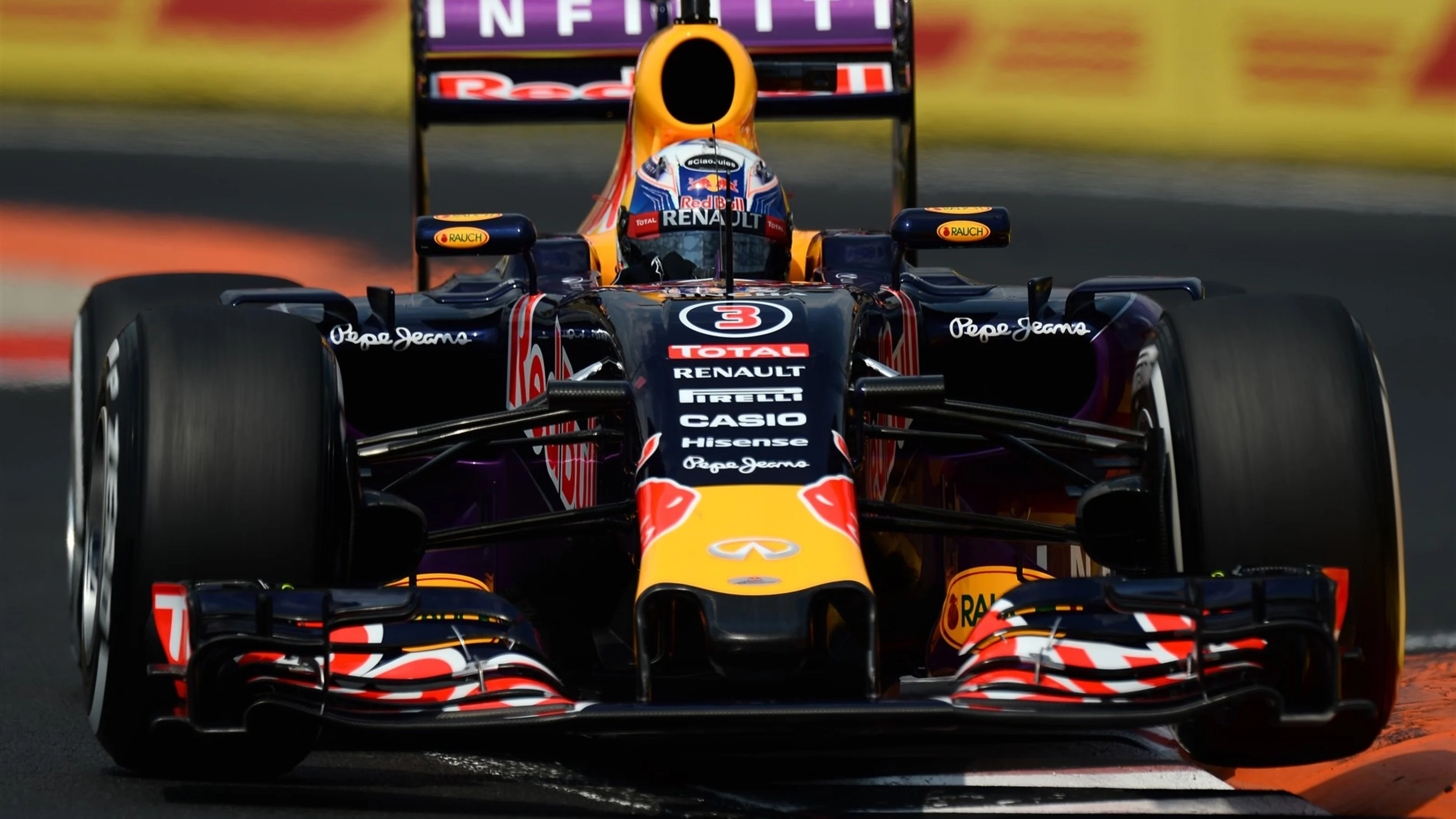 Daniel Ricciardo (AUS) Red Bull Racing RB11 at Formula One World Championship, Rd10, Hungarian