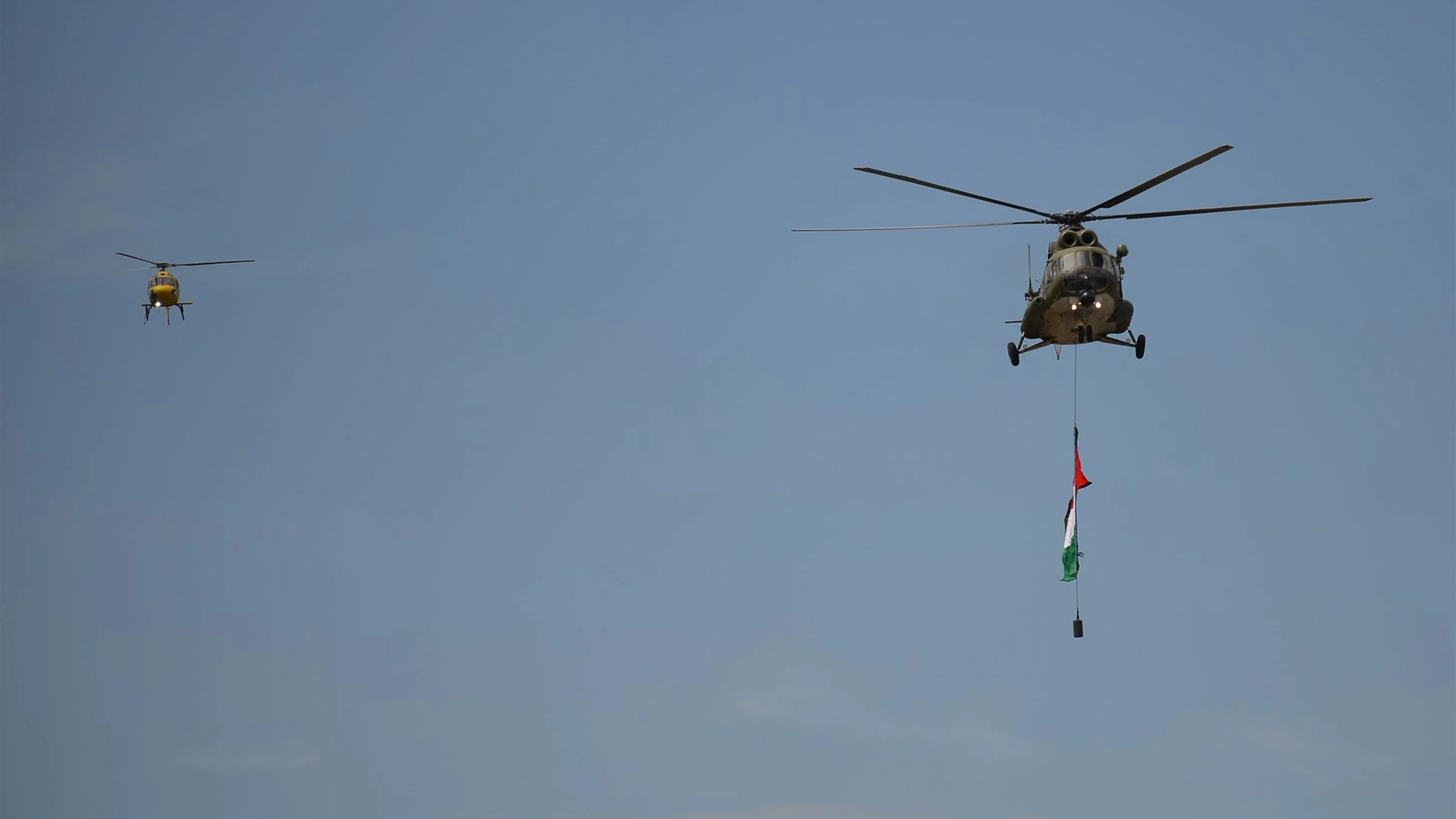 Helicopters at Formula One World Championship, Rd10, Hungarian Grand Prix, Race, Hungaroring,
