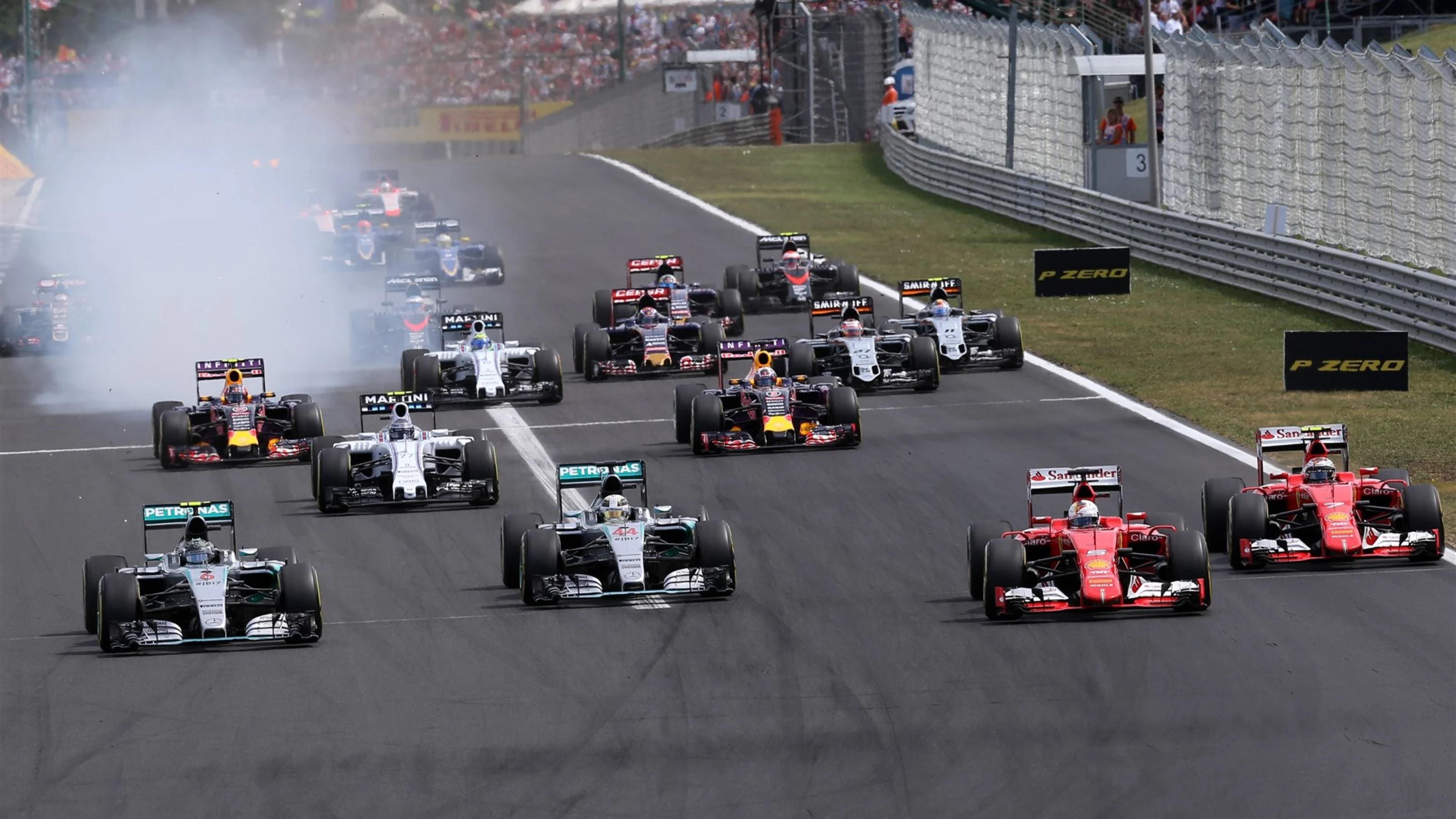 Nico Rosberg (GER) Mercedes AMG F1 W06, Lewis Hamilton (GBR) Mercedes AMG F1 W06, Sebastian Vettel