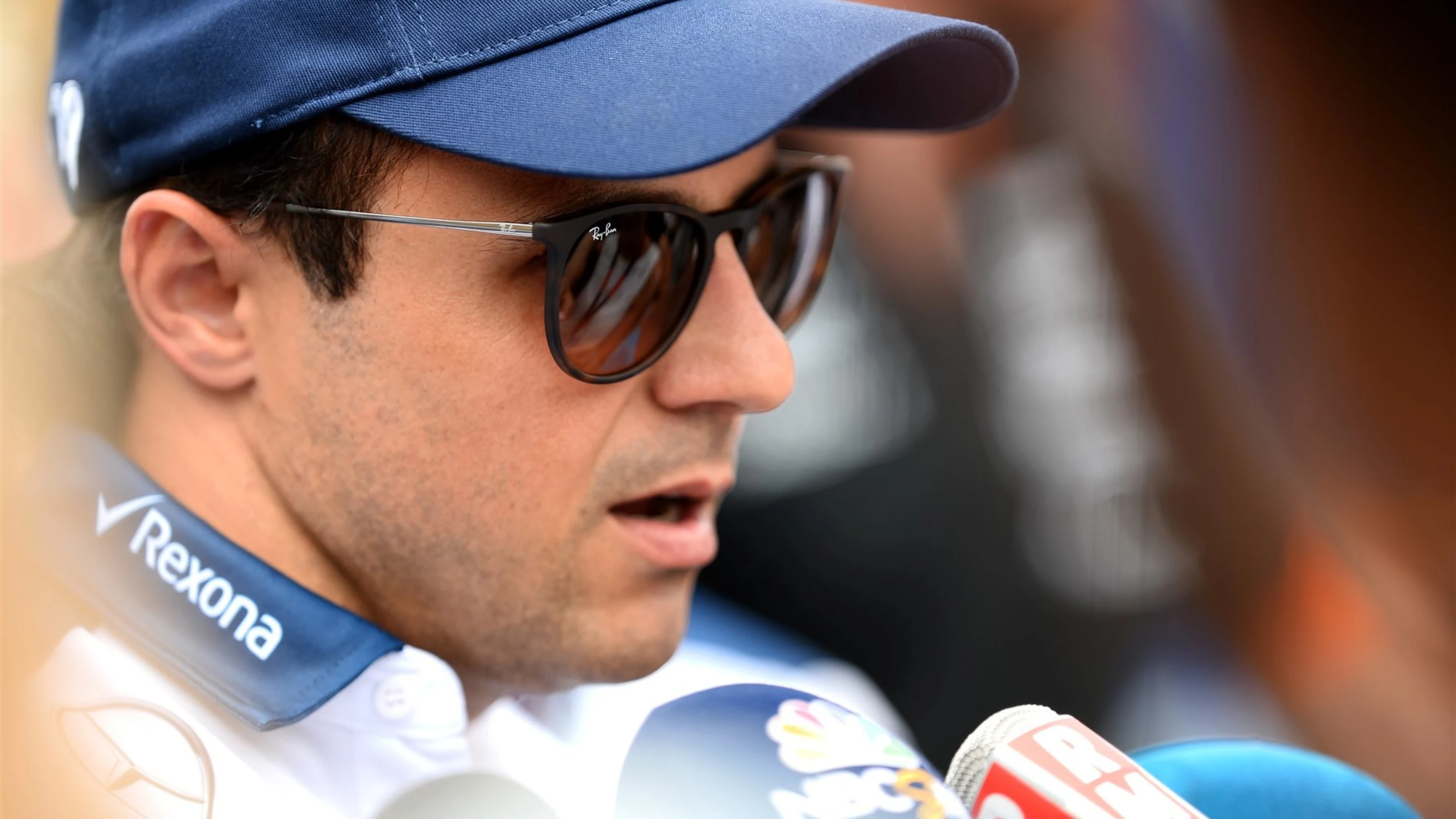 Felipe Massa (BRA) Williams talks to the media at Formula One World Championship, Rd10, Hungarian