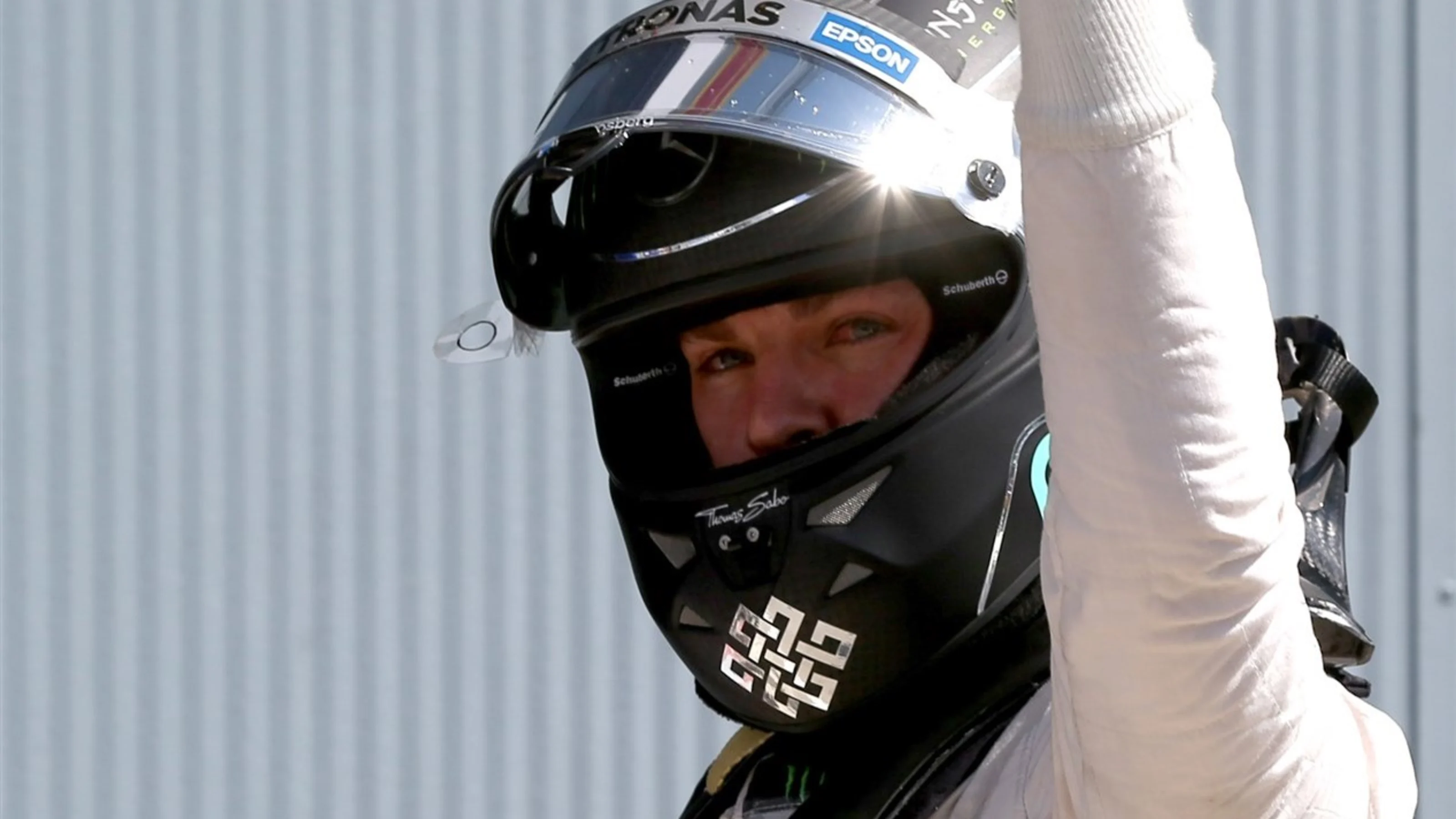 Nico Rosberg (GER) Mercedes AMG F1 celebrates in parc ferme at Formula One World Championship,